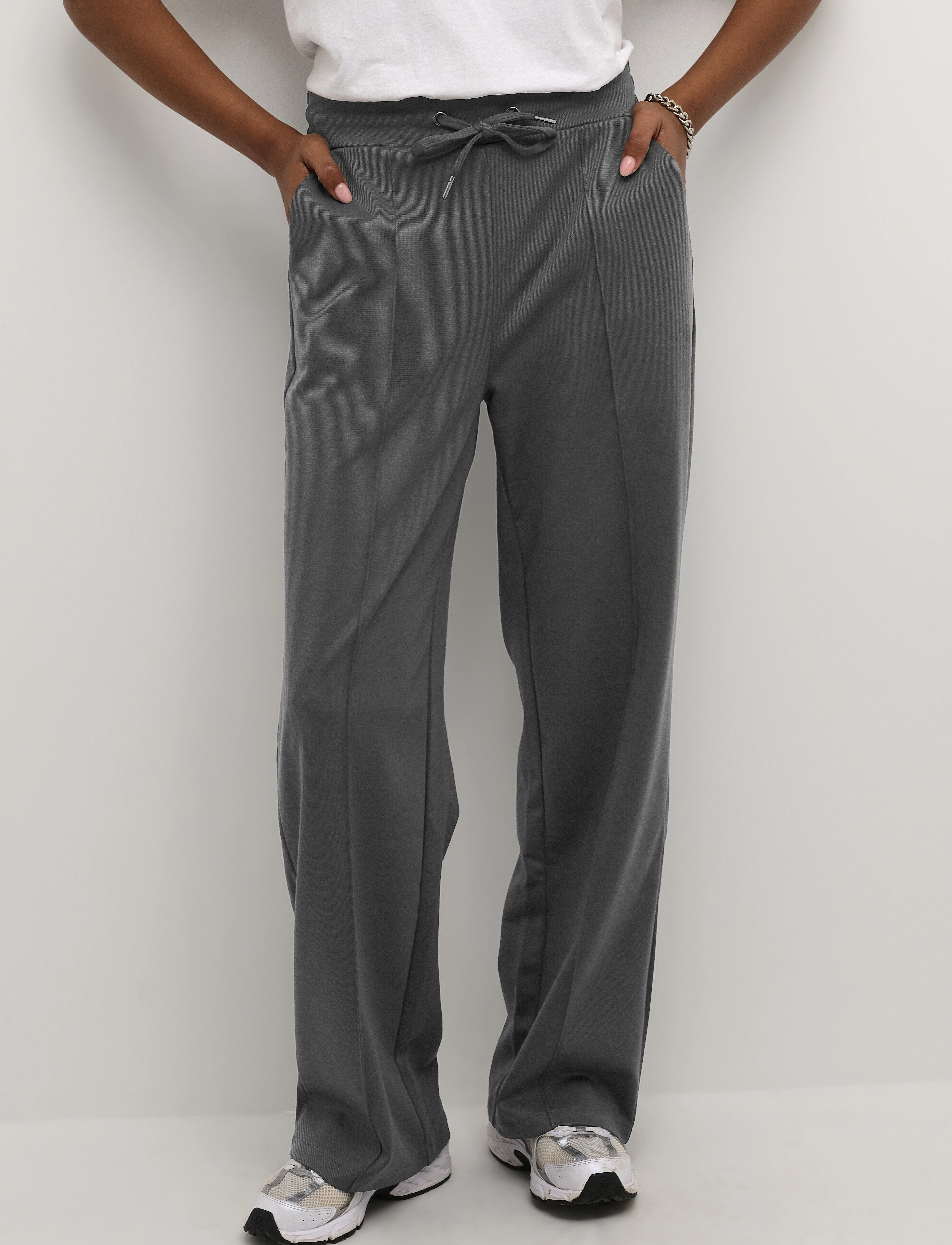 Kaffe - KAjenny Straight Pants - herbstersparnisse - black oyster - 0