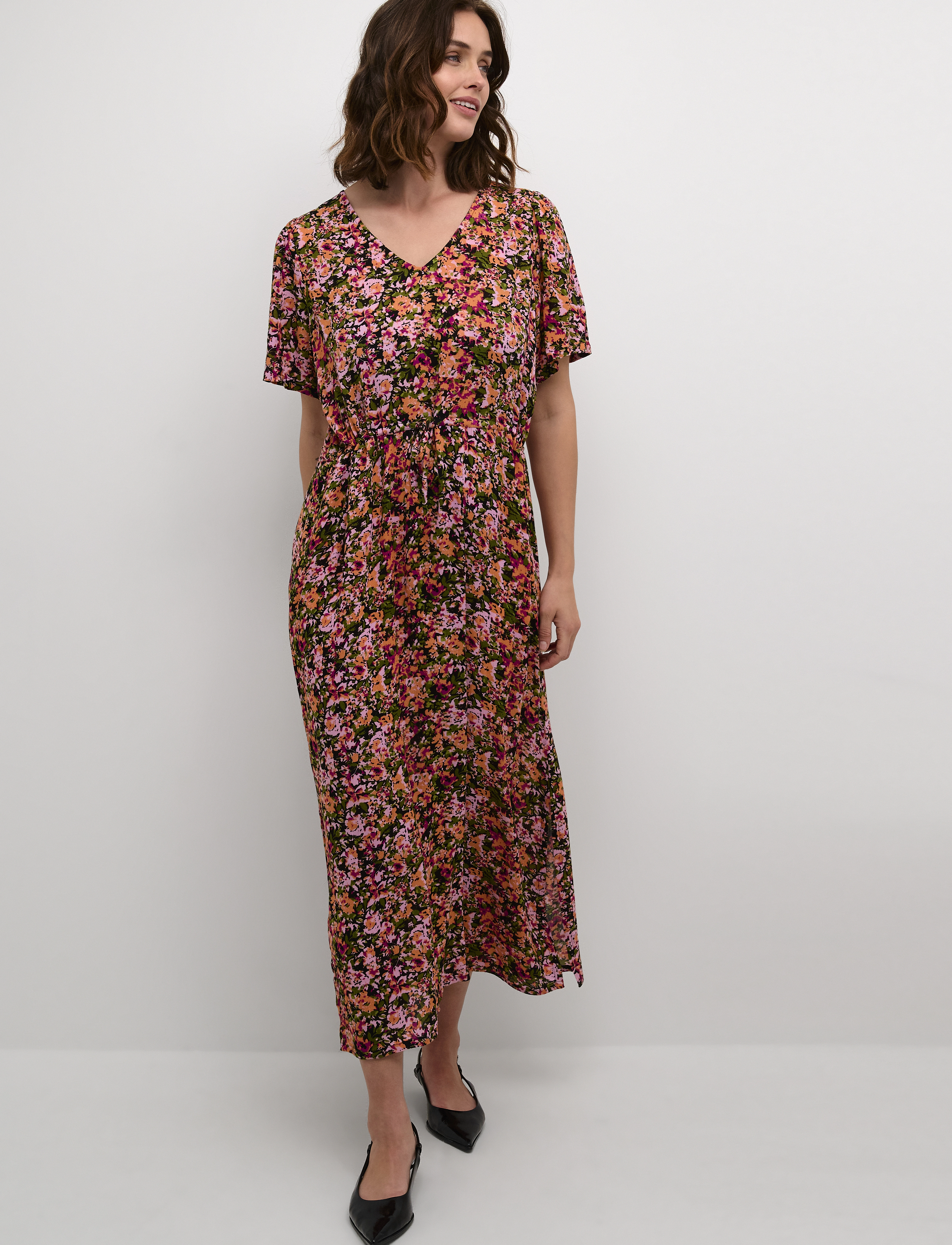 Kaffe KAamber Long Dress - Kjoler - MELON/PINK ABSTRACT FLOWER / coral