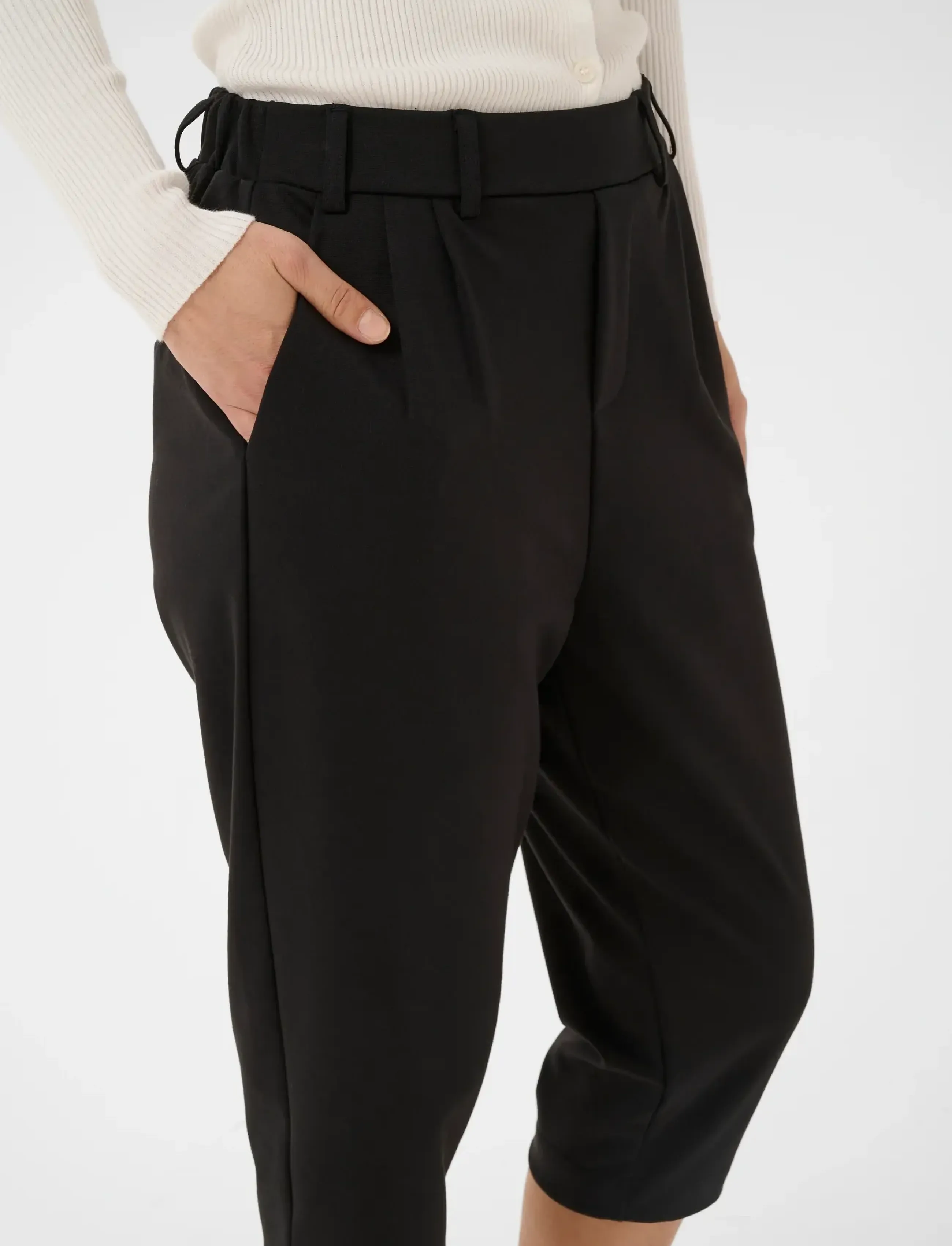 Kaffe - KAjenny Capri Pants - caprihose - black deep - 5