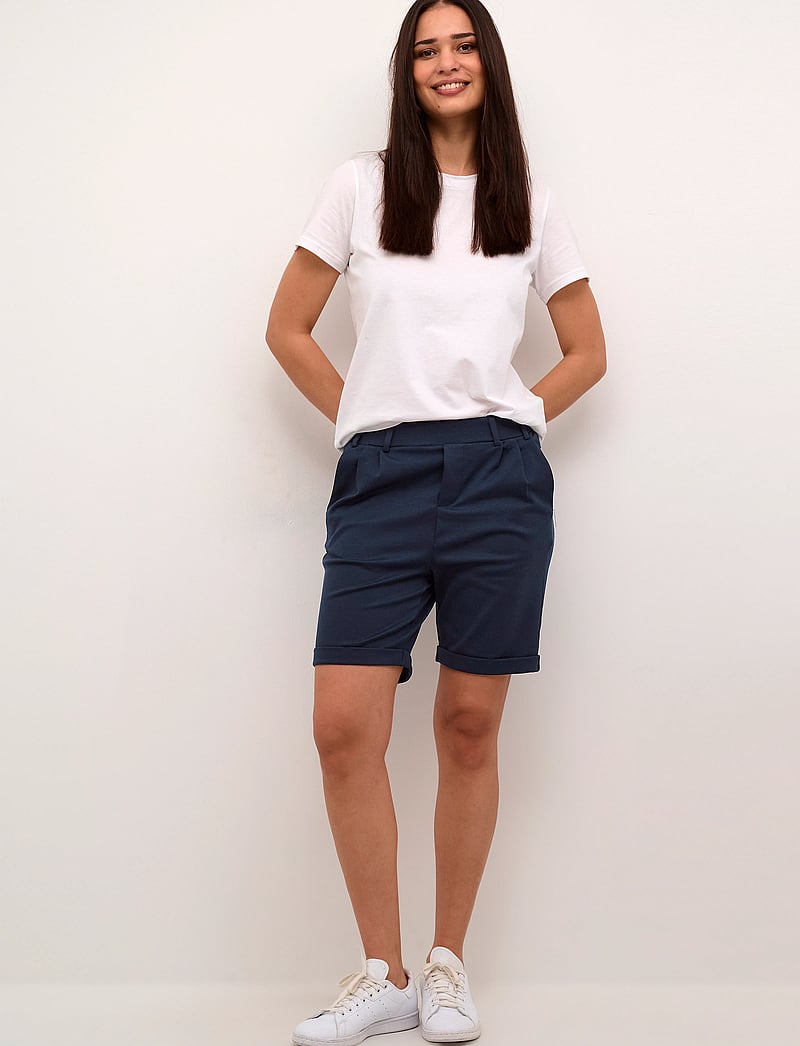 Kaffe - KAjenny Bermuda Shorts - bermuda püksid - midnight marine - 3