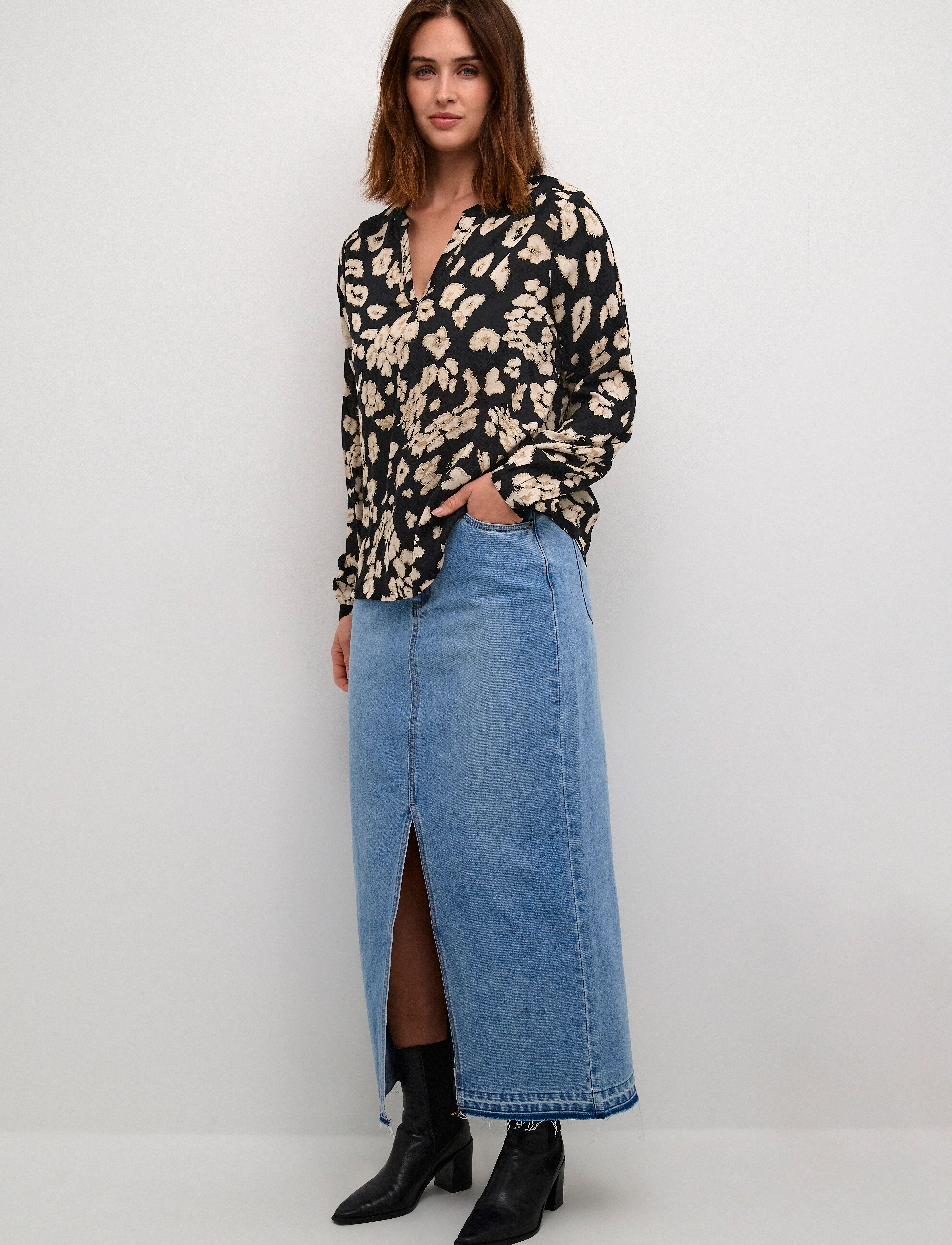 Kaffe - KAbeathe Blouse - langärmlige blusen - black/sand leo print - 3