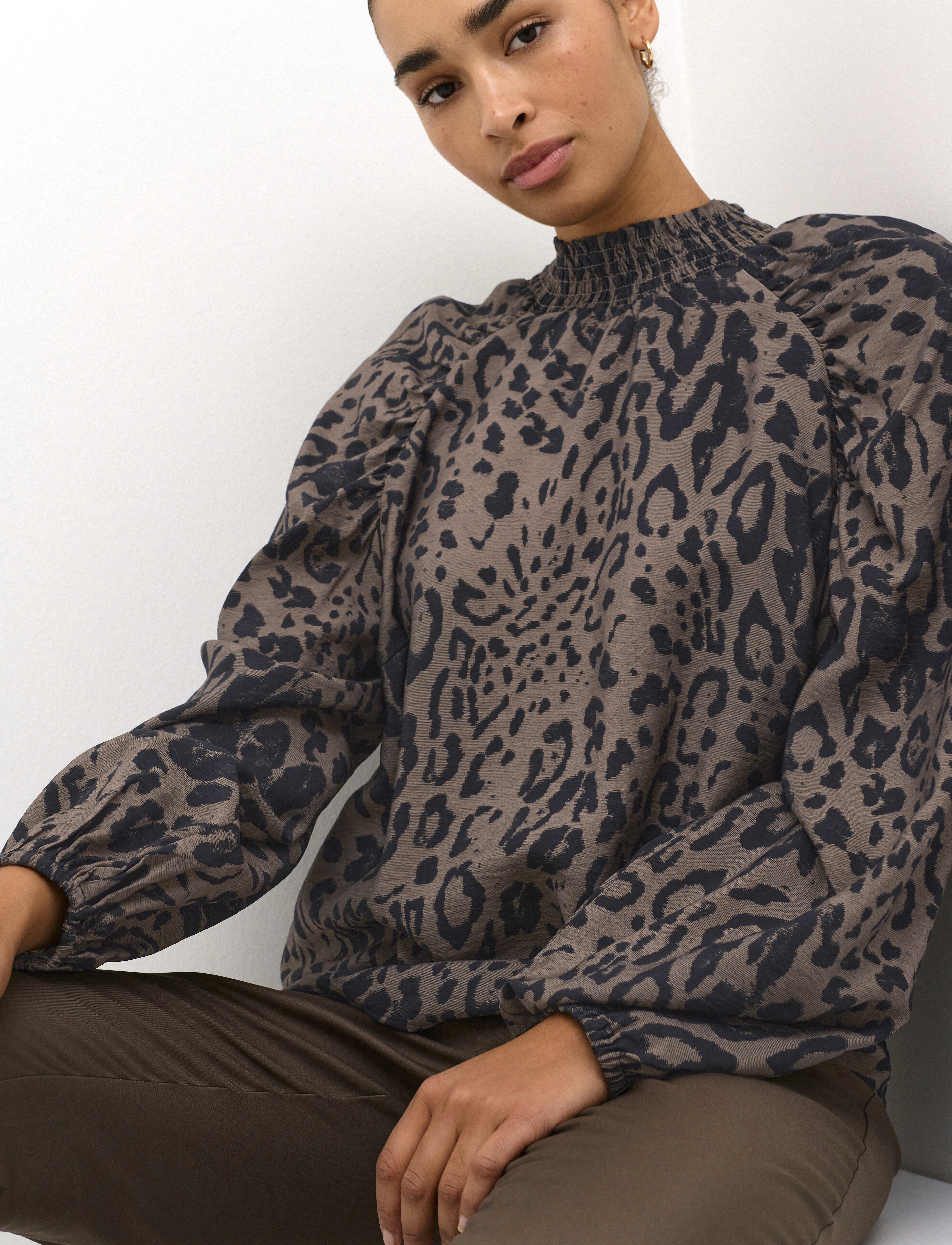 Kaffe - KAjemma Blouse - langærmede bluser - major brown/black leopard - 5