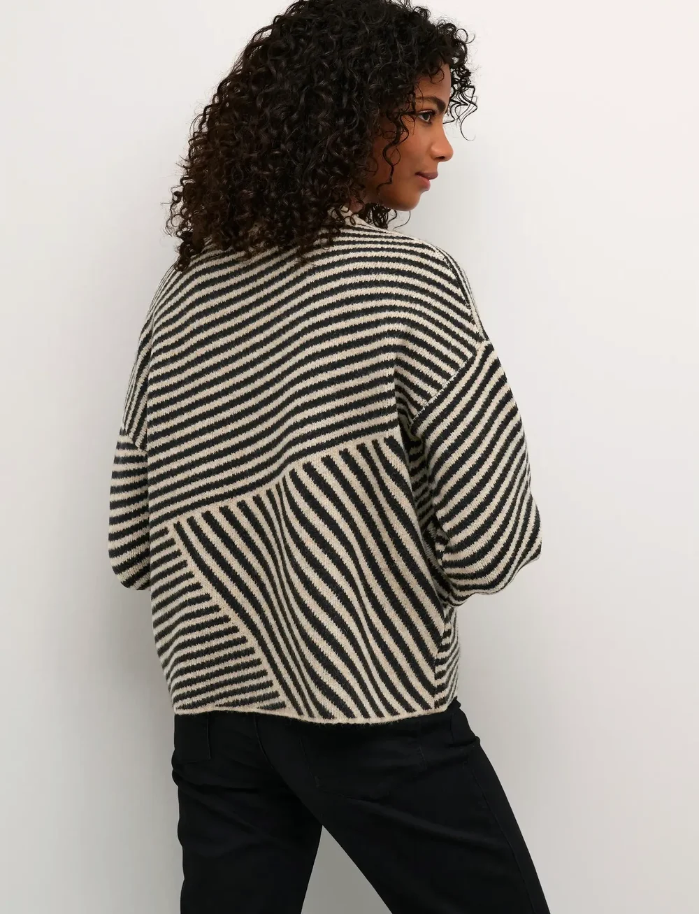 Kaffe - KAverana Knit Pullover - striktrøjer - feather gray melange / black - 5