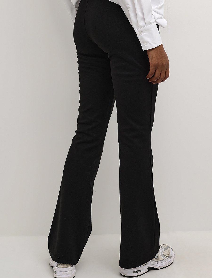 Kaffe - KAjenny Flared Leggings - leggings - black deep - 5