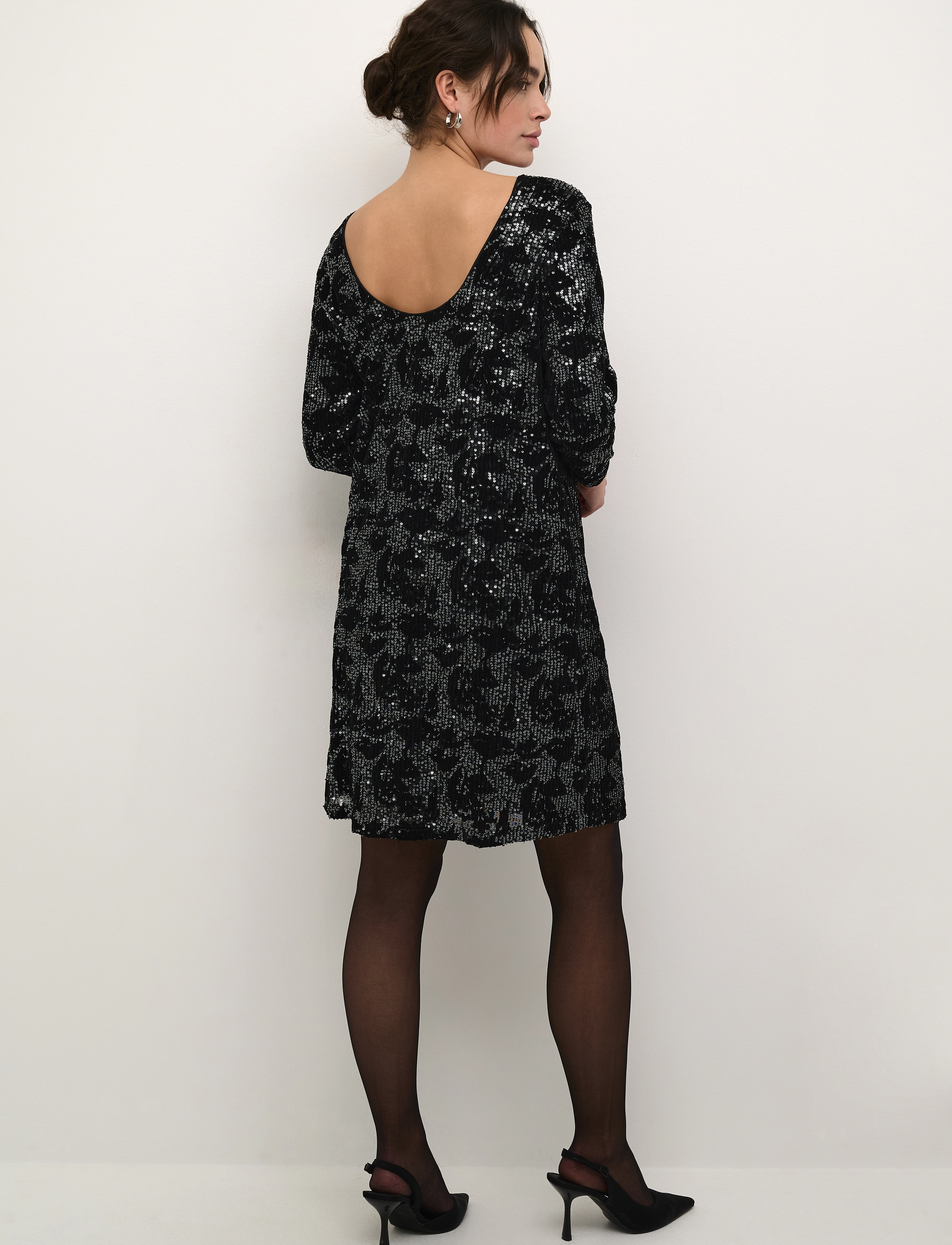 Kaffe - KAgritt Sequin Dress - partykleider - black/dark silver sequin - 4