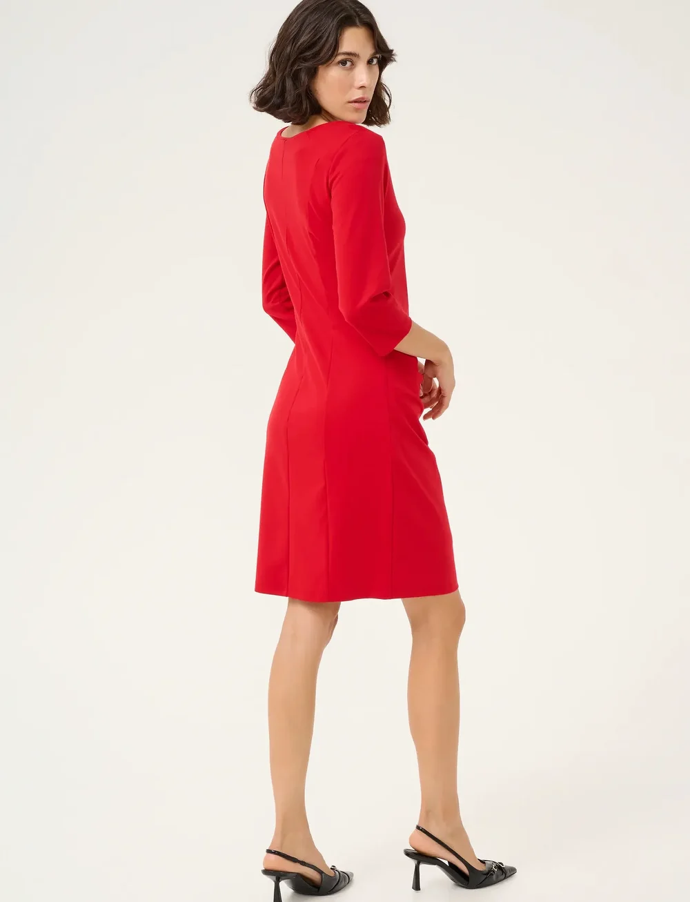 Kaffe - KAindia V-neck 3/4 SL Dress - stramme kjoler - haute red - 4
