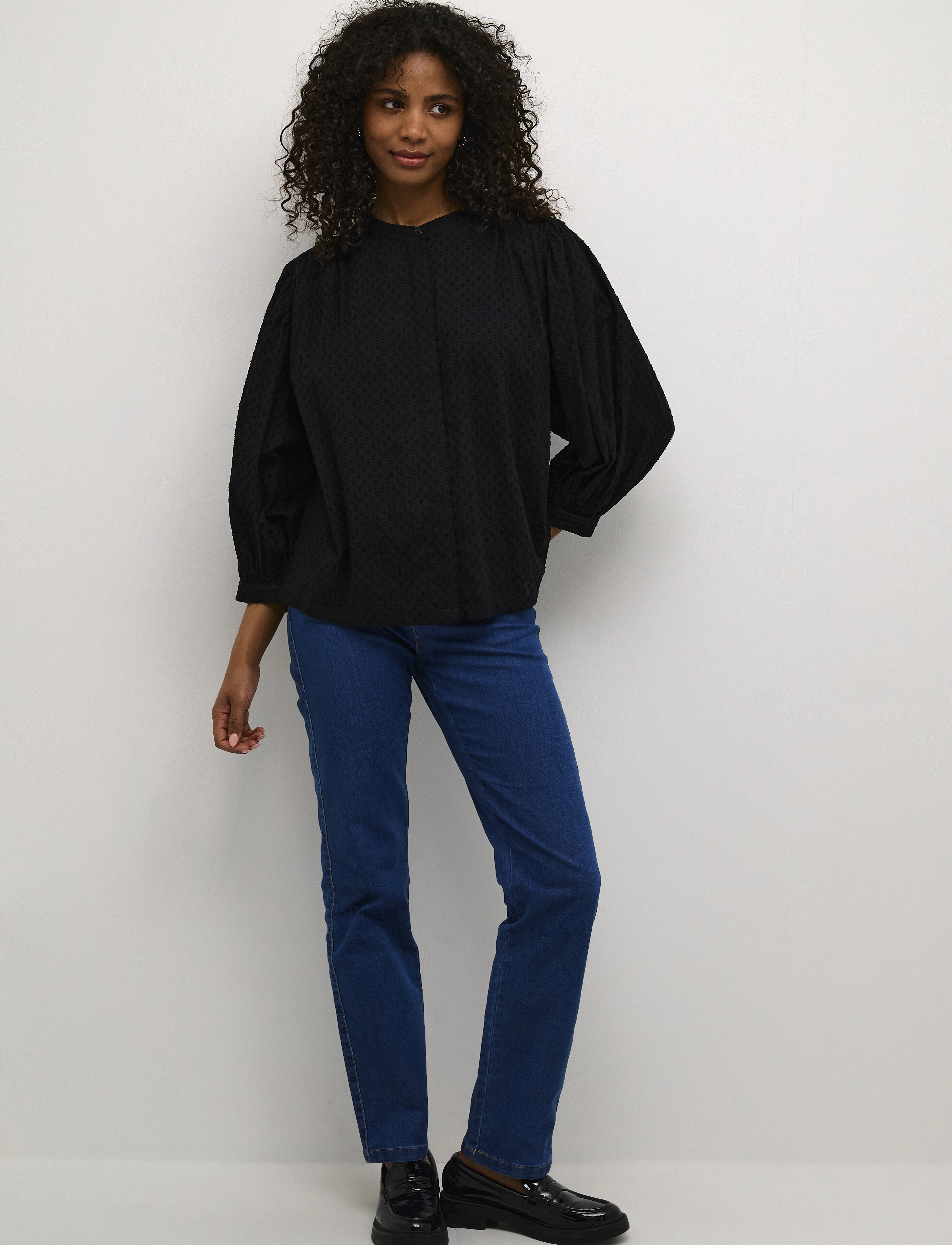 Karoca Blouse 2