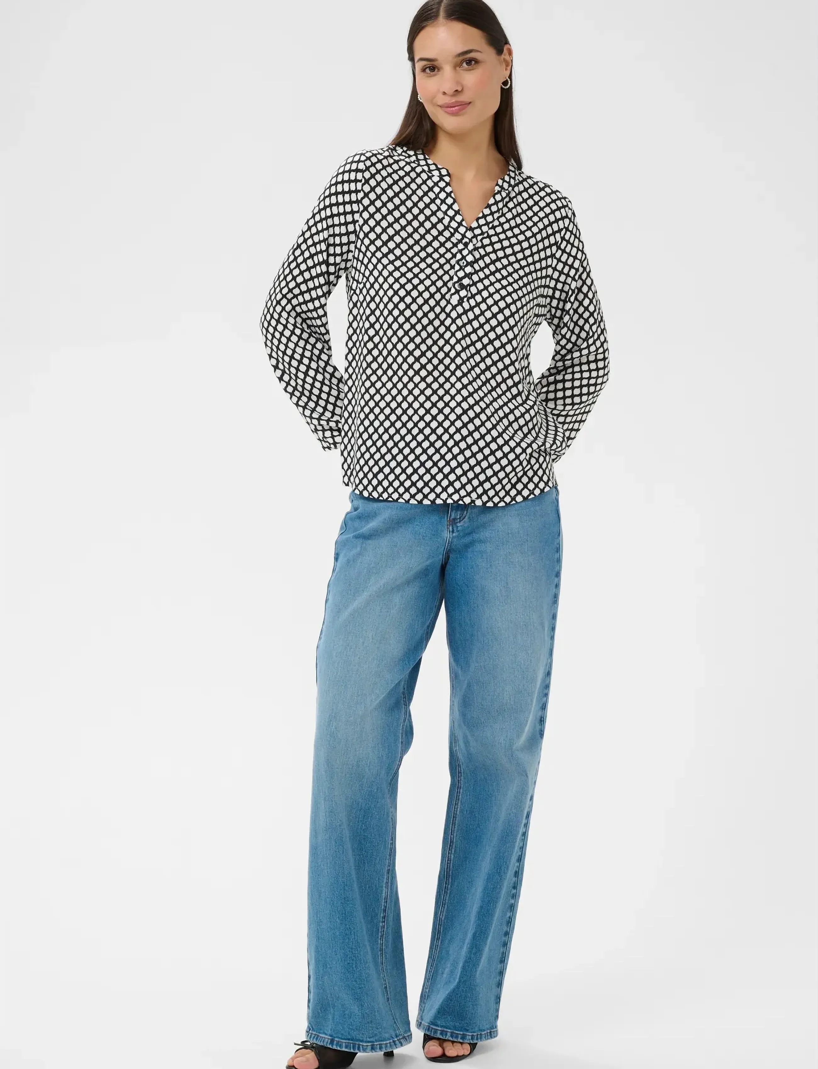 Kaffe - KAmathilde Blouse - langærmede bluser - black/chalk graphic print - 3