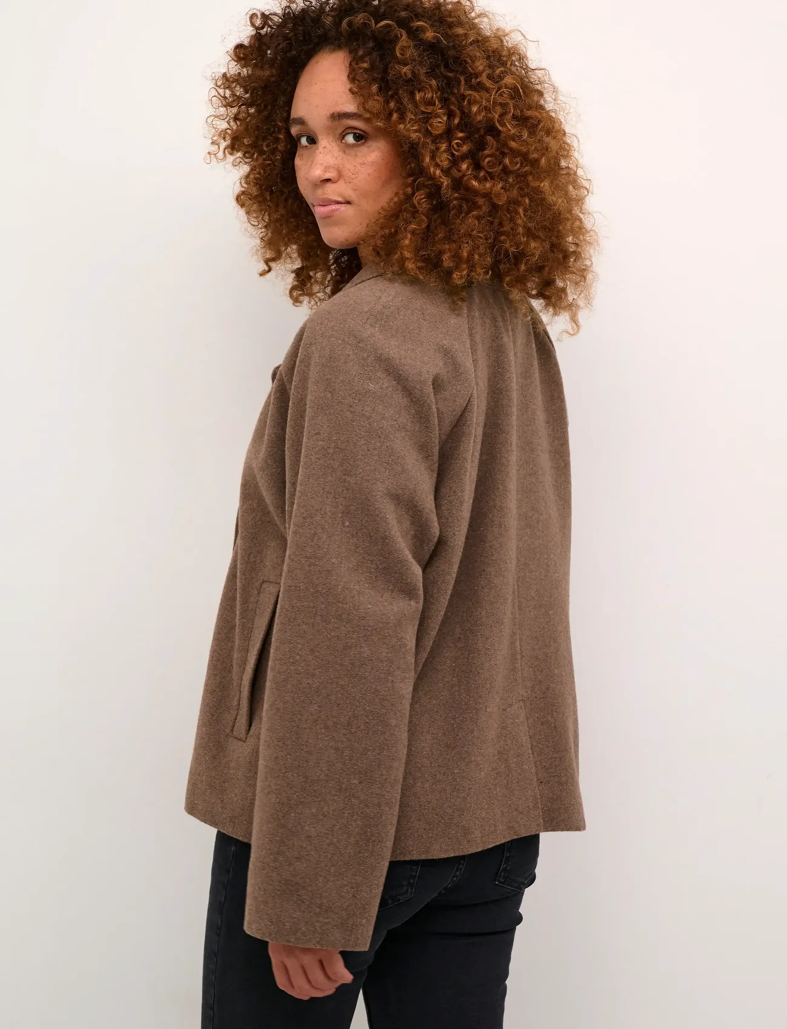 Kaffe Kafanny Short Jacket kavajer & blazers dam – bild 3