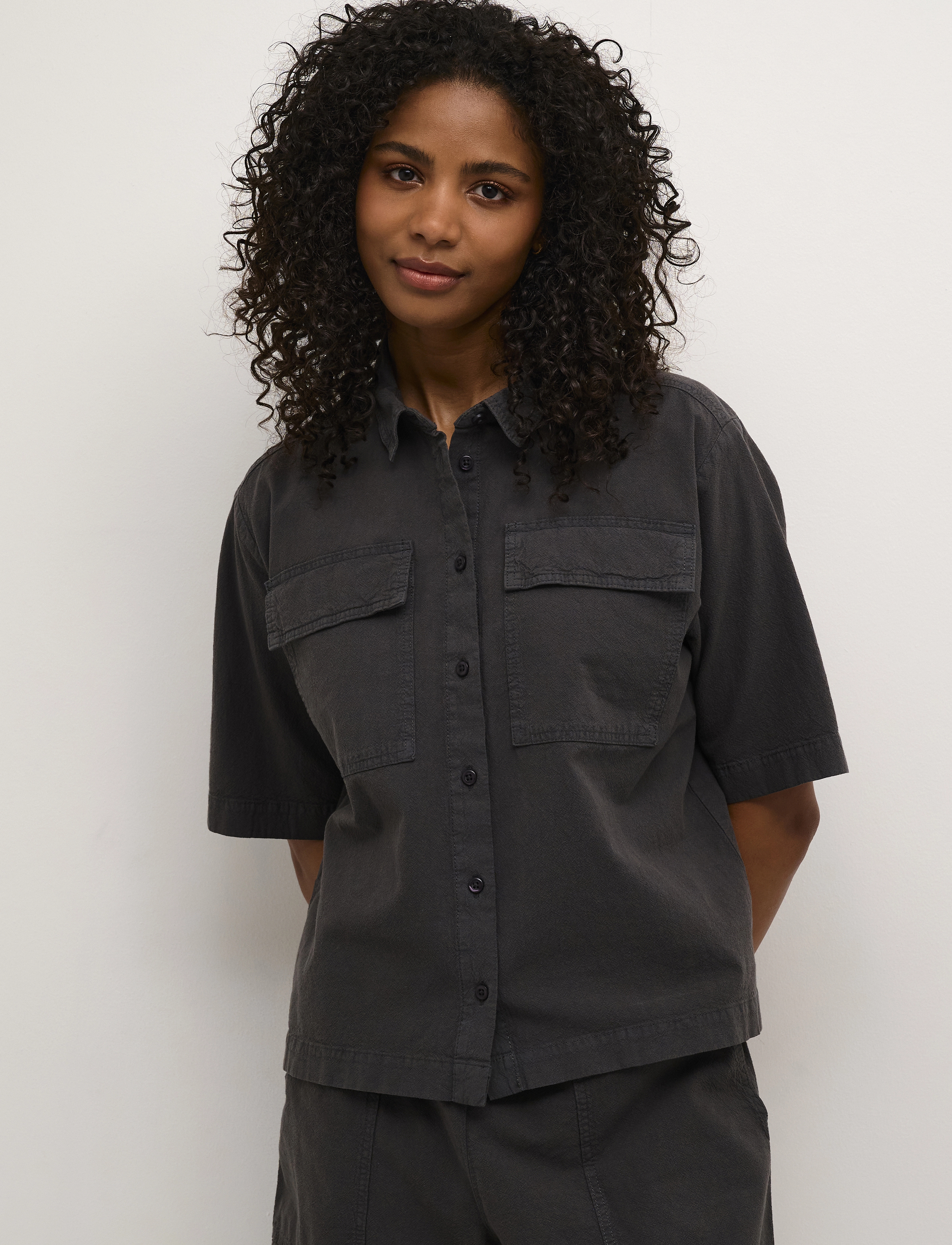 Kaffe - KAnaya Liah Shirt - kortærmede skjorter - black oyster - 0