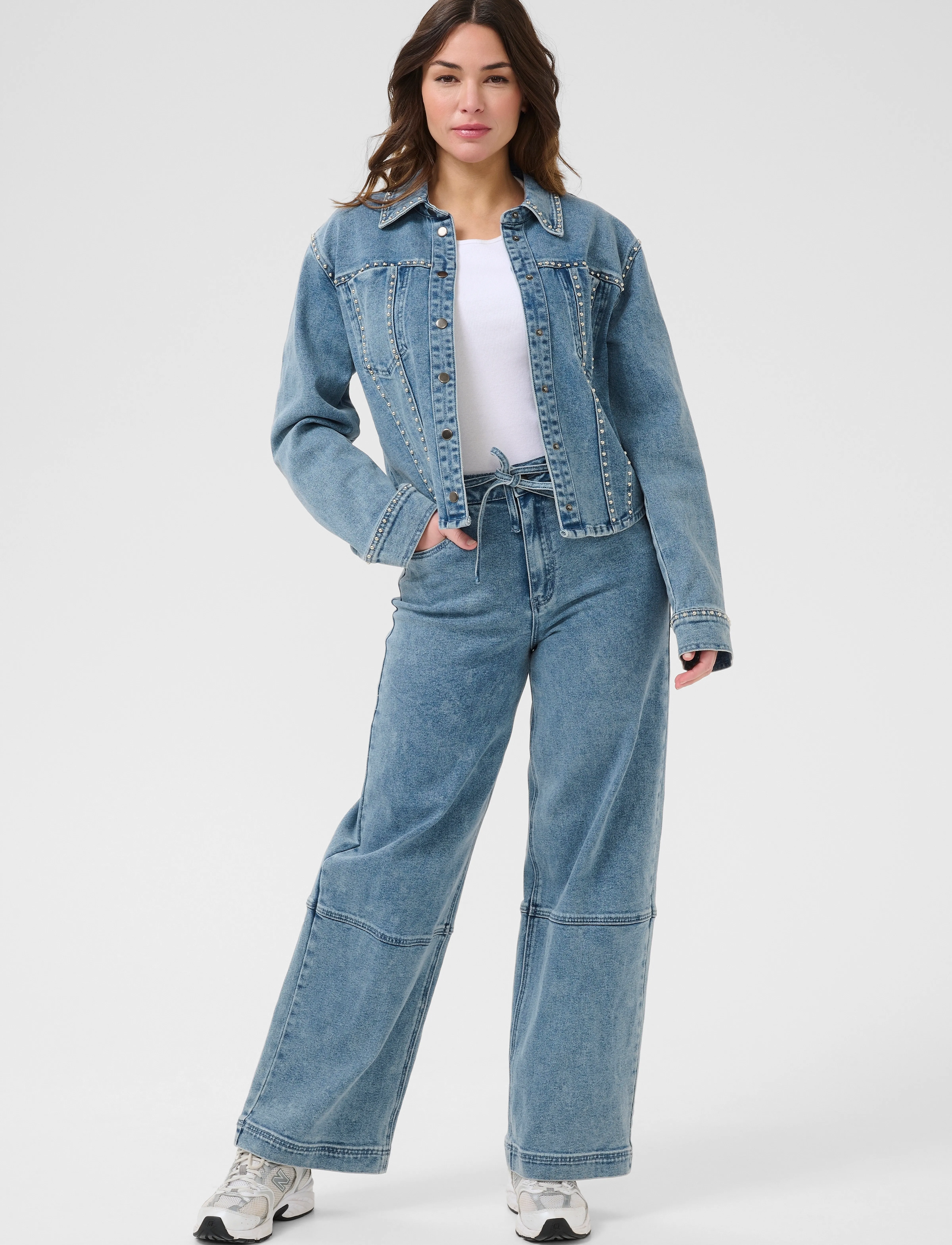 Kaffe - KAdorina Denim Shirt - spring jackets - washed blue denim - 3