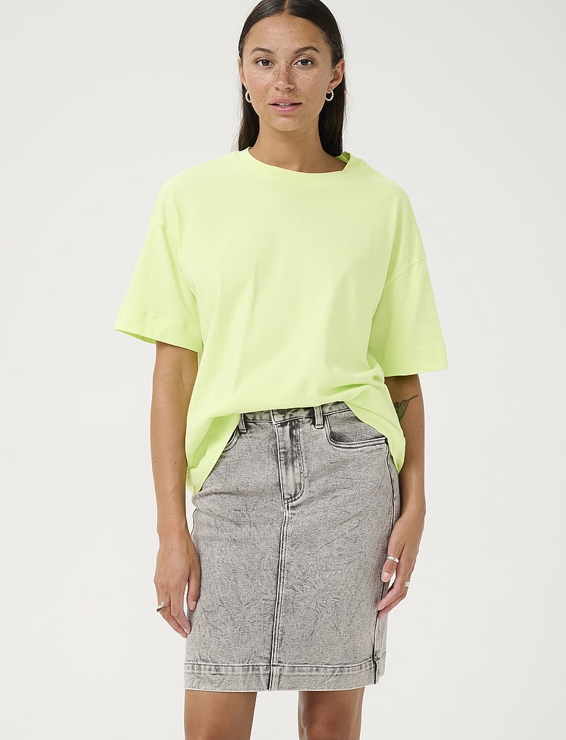 Kaffe - KAtomina T-Shirt - t-shirts - lettuce green - 0