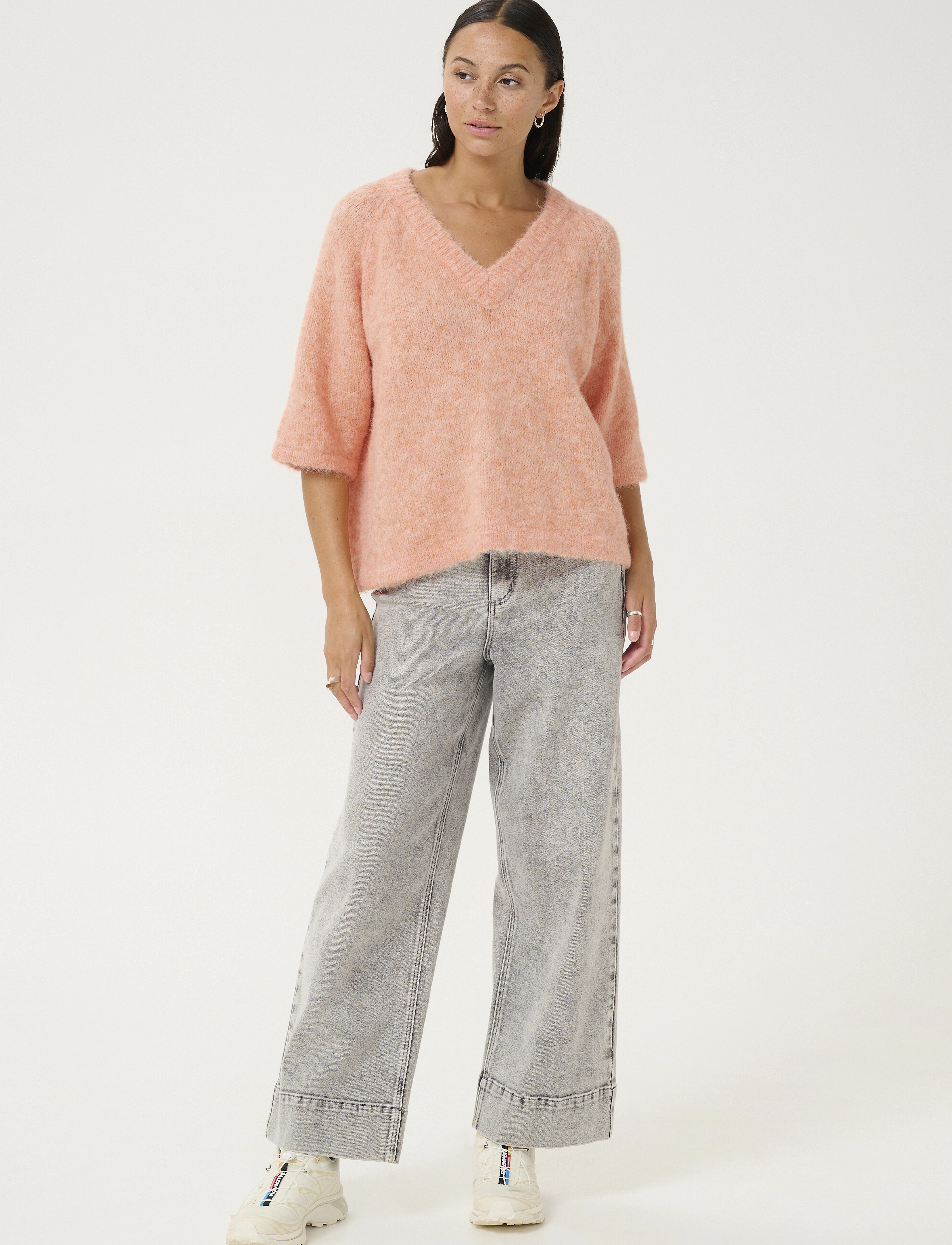 Kaffe - KAemilie V-neck Pullover - jumpers - peach nectar - 3