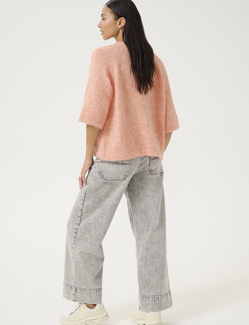 Kaffe - KAemilie V-neck Pullover - stickade tröjor - peach nectar - 4