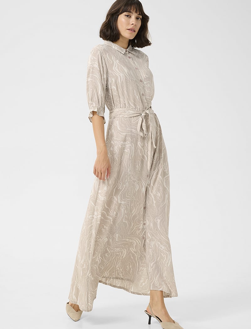 Kaffe - KAmira Plain Weave Dress Printed - hemdkleider - feather gray,chalk print - 0