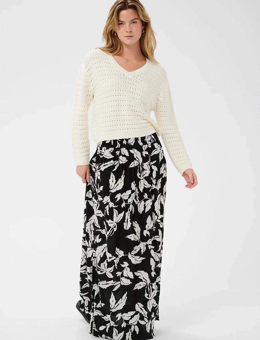 Kaffe - KAedita Amber Skirt - maxi röcke - black chalk leaves - 3