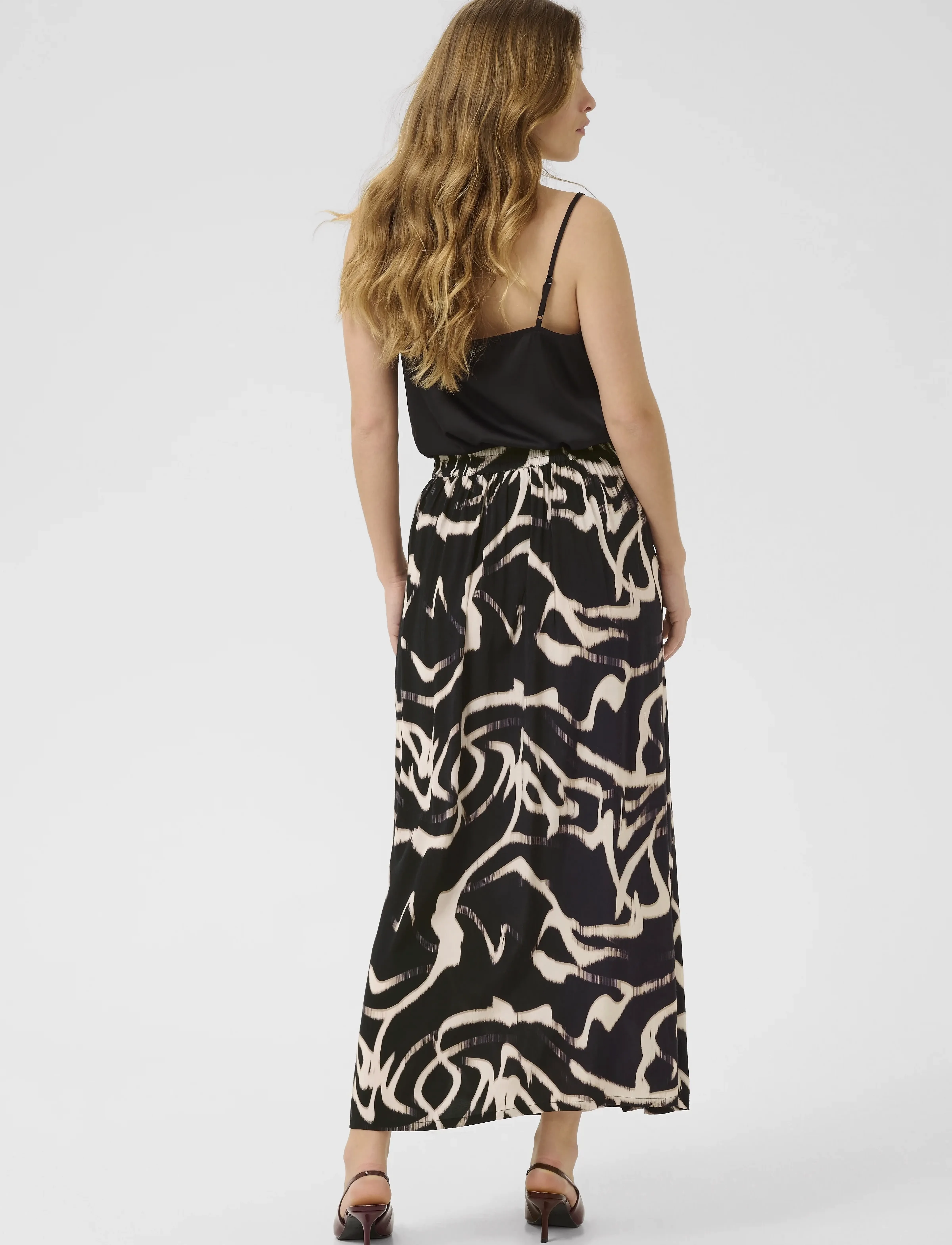 Kaffe - KAmartha Skirt - midi-röcke - black/nature organic lines - 4