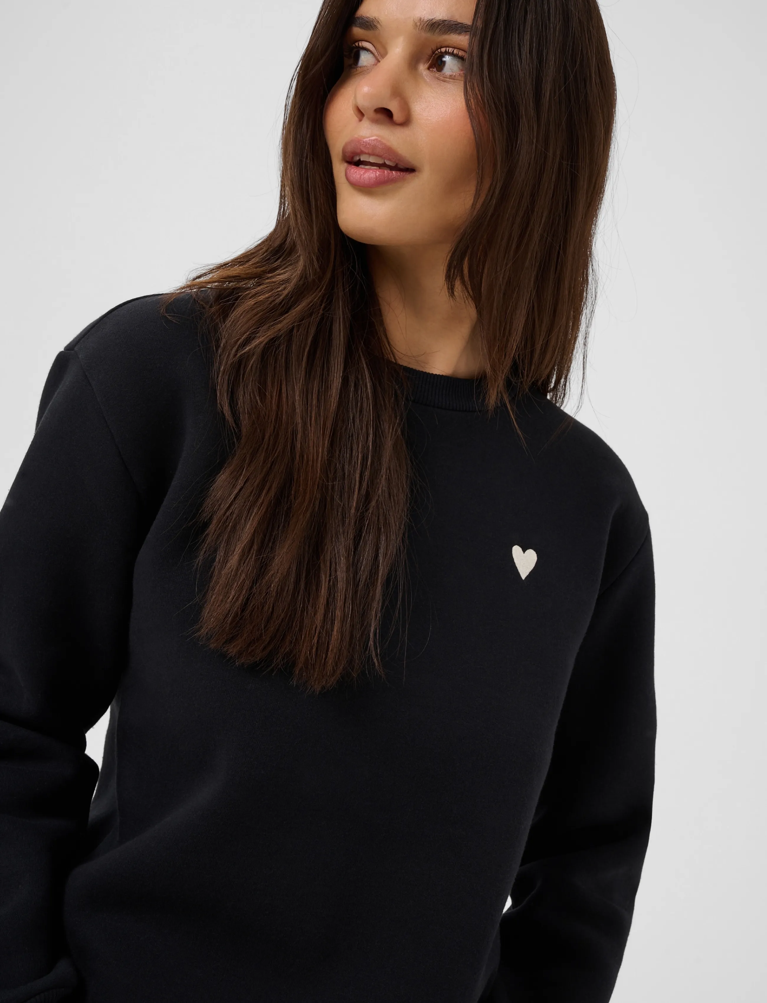 Kaffe - KAliddy Sweatshirt - igapäevane stiil - black w/ white heart - 5
