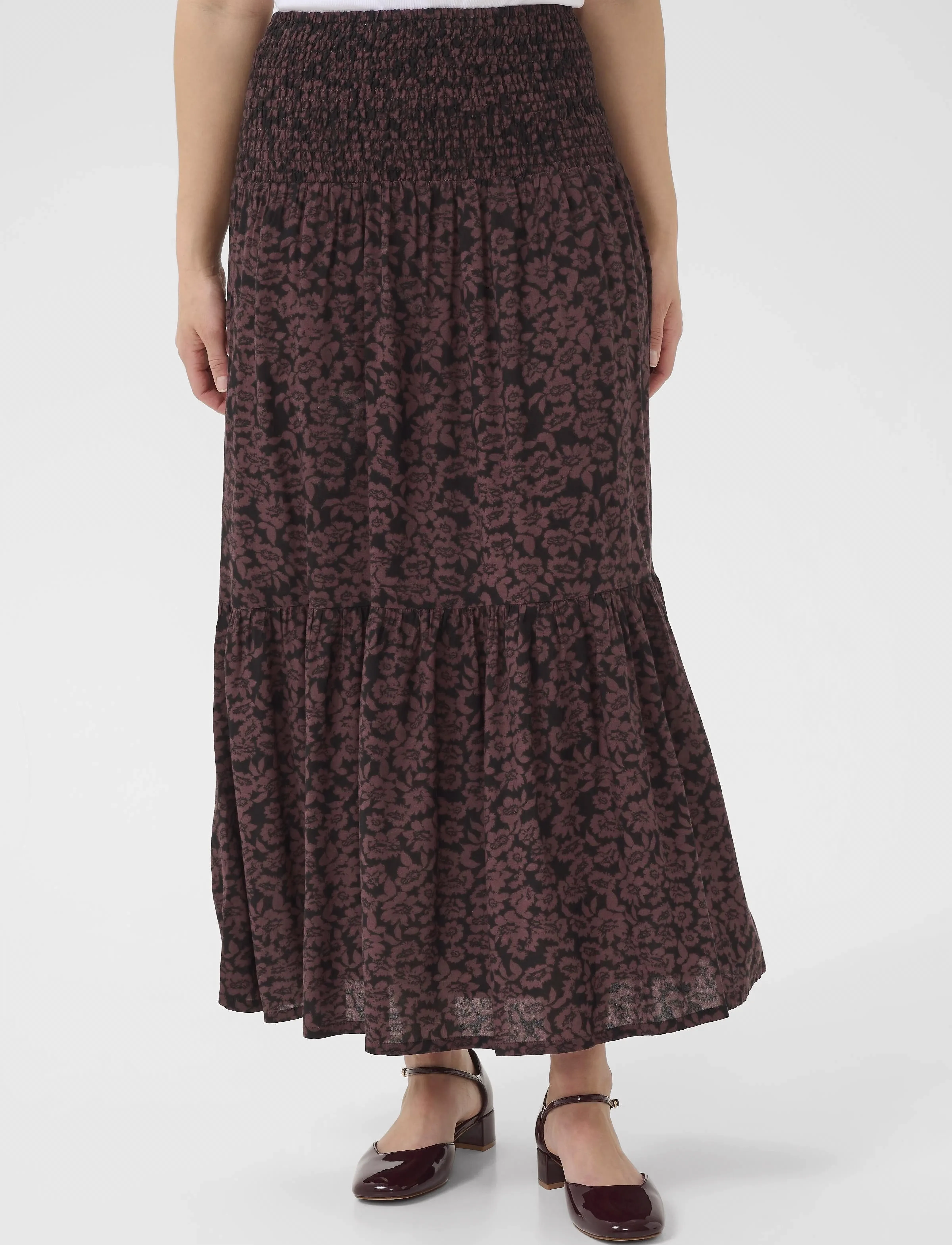 Kaffe KAbeathe Skirt - Maxi Röcke - FUDGE/BLACK FLOWER PRINT / brown