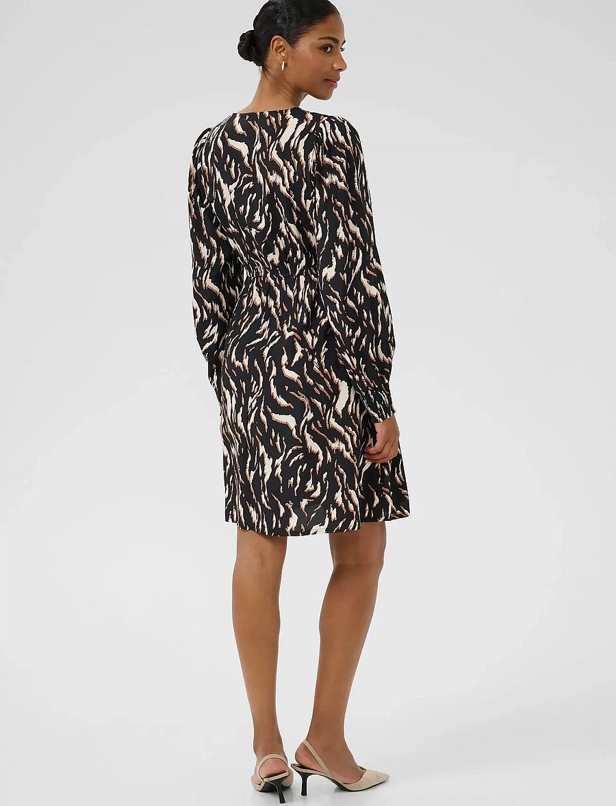 Kaffe - KAmille Dress - hemdkleider - black/brown graphic animal - 4