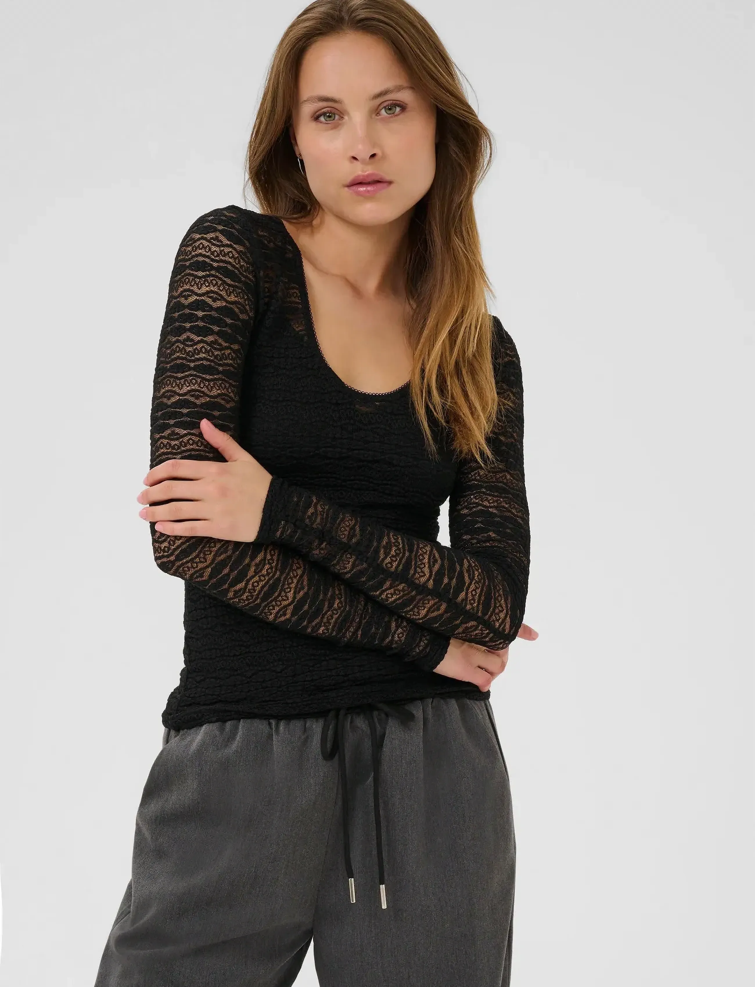 Kaffe Kalorinda Ls Lace T-Shirt, Kvinder, Langærmet Blonde T-Shirt, Sort, Str: XS