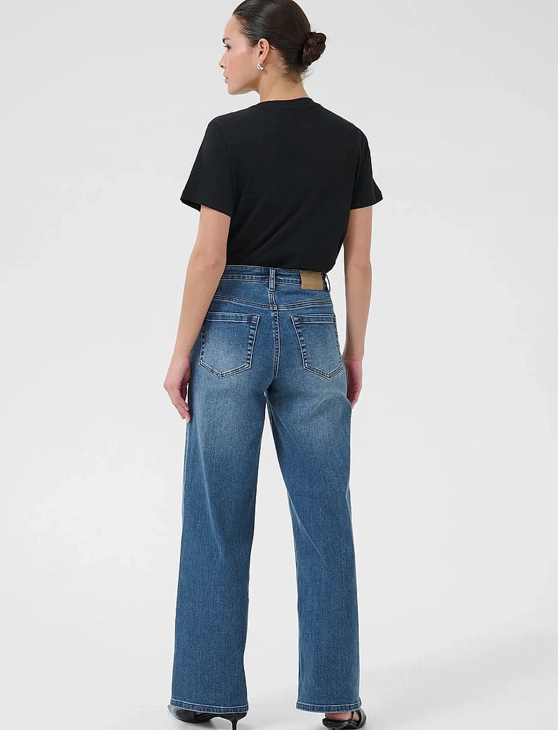 Kaffe - KAbrook HW Reg Fit Jeans - straight jeans - medium blue denim - 4