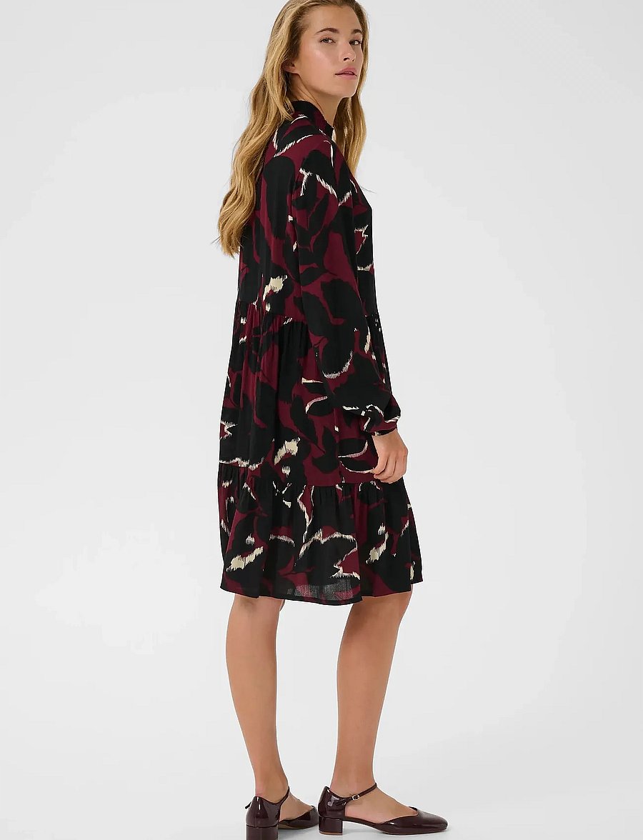 Kaffe - KAlinda Amber Dress - Īsas kleitas - windsor wine/black flower - 4