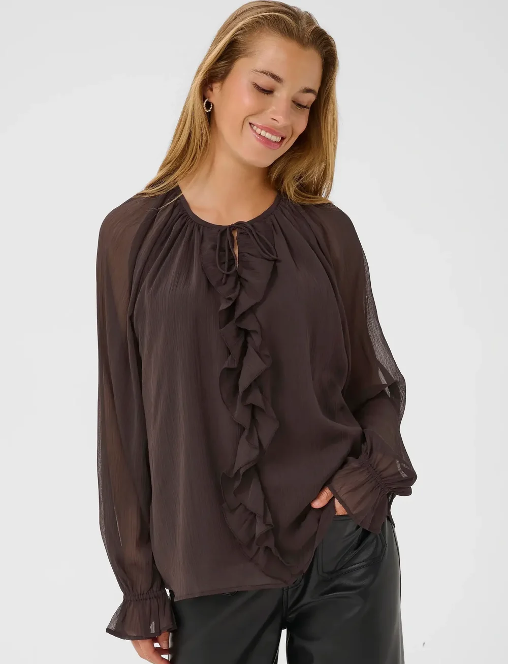 Kaffe - KAmila Chiffon Blouse - blouses à manches longues - black coffee - 0