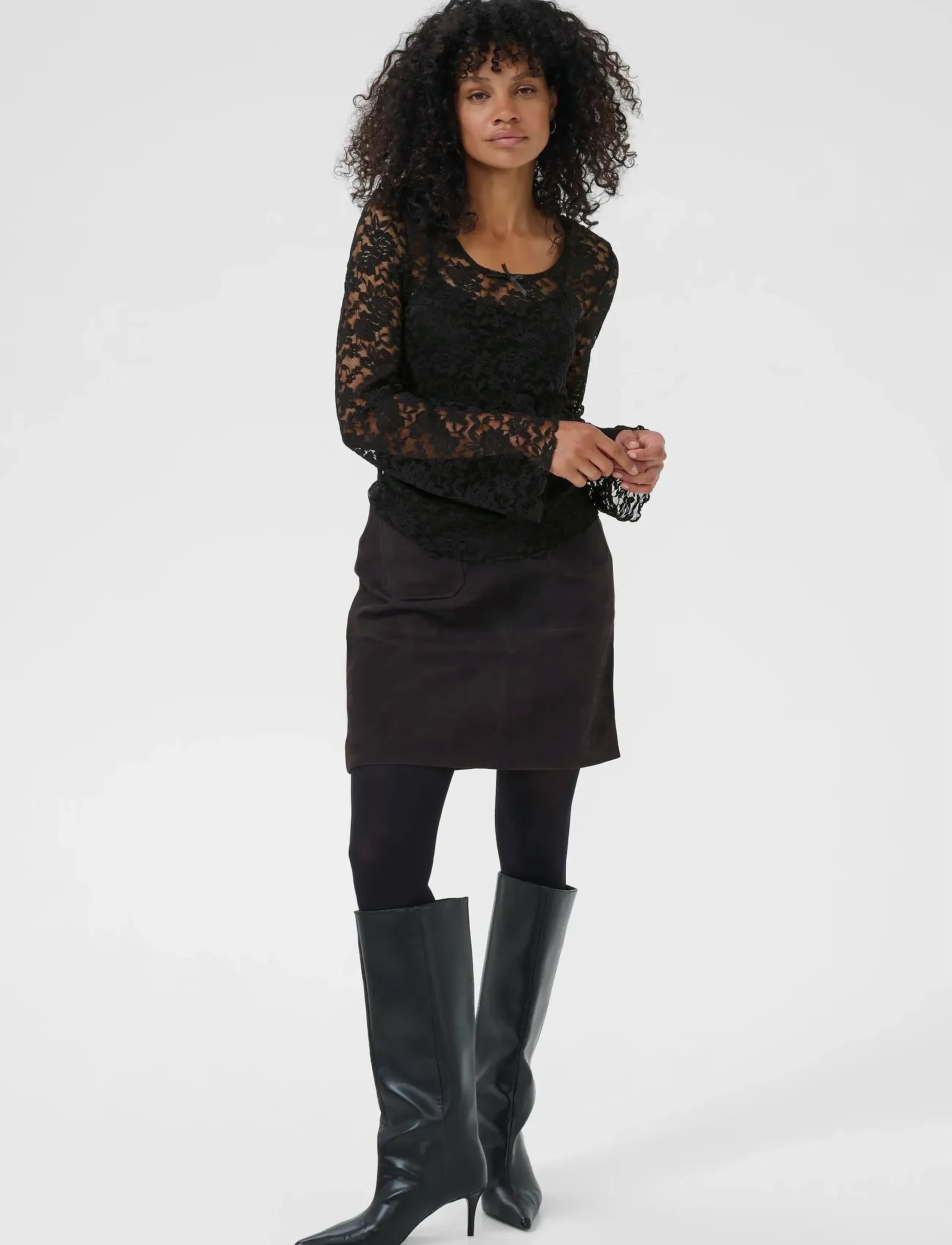 Kaffe - KAmerlan Lace Tshirt - långärmade toppar - black deep - 3