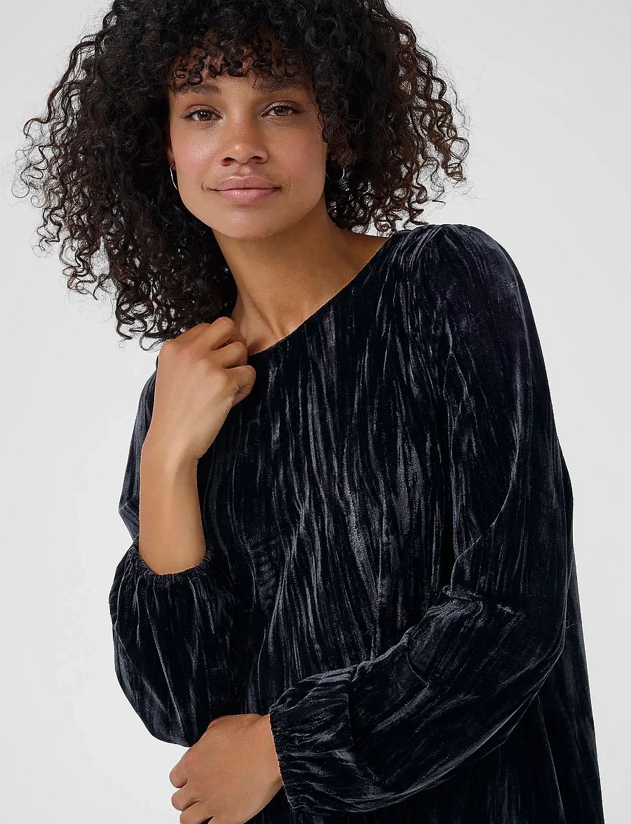 Kaffe - KAelva Dress - t-shirt-kleider - black deep - 5