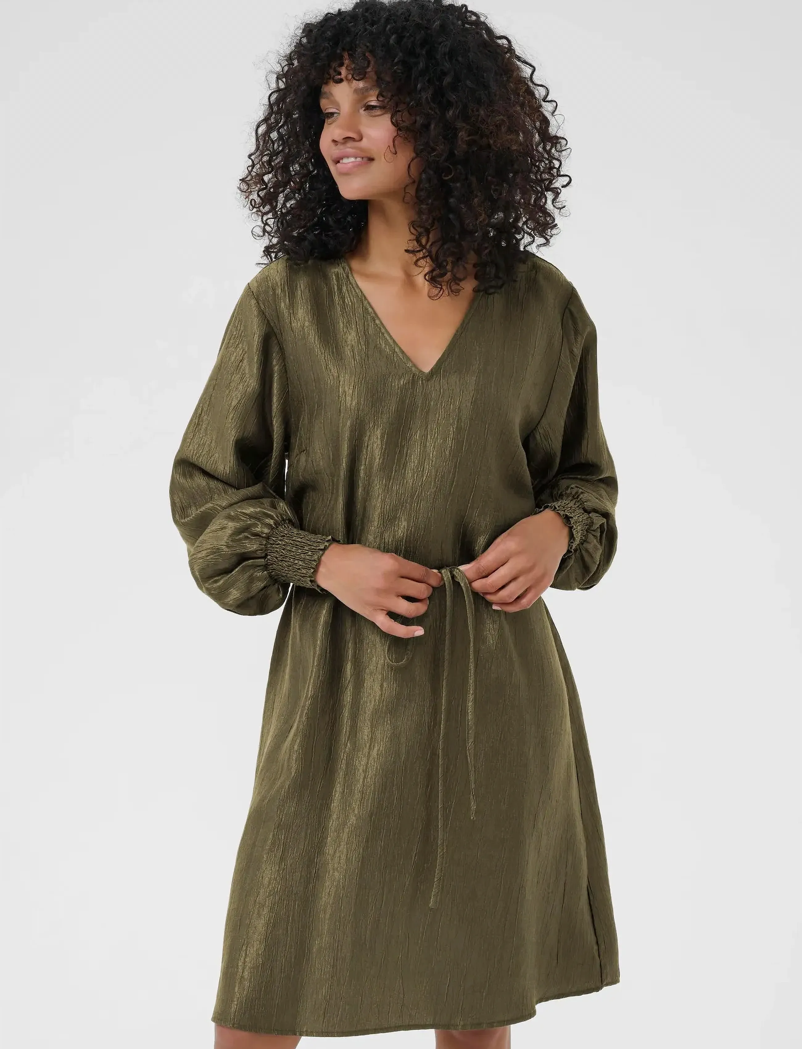 Kaffe Karizz Short Dress, Kvinder, Glitrende Kort Kjole, Kakigrøn, Str: 44