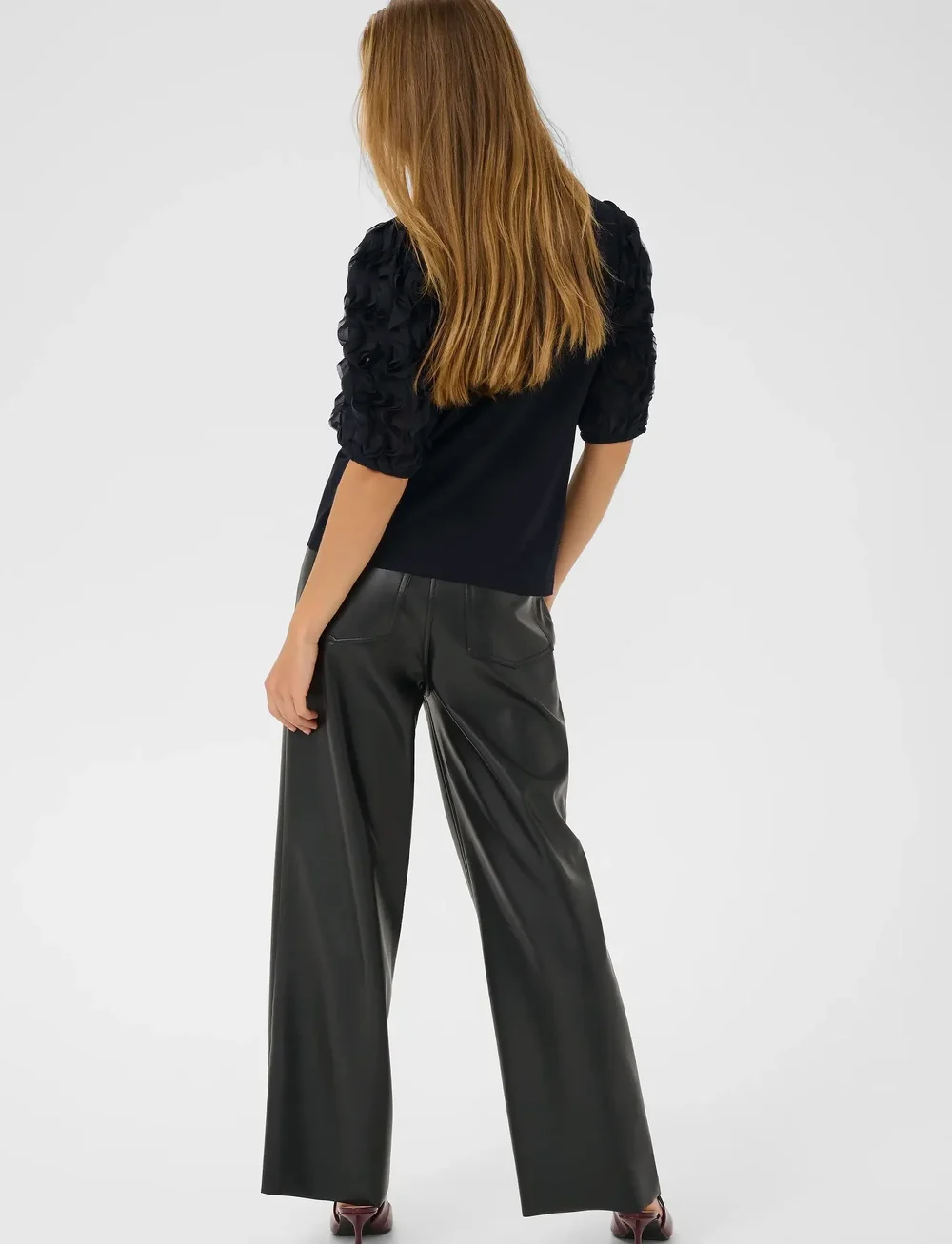 Kaffe - KAlinda Frill T-Shirt - t-shirts - black deep - 4