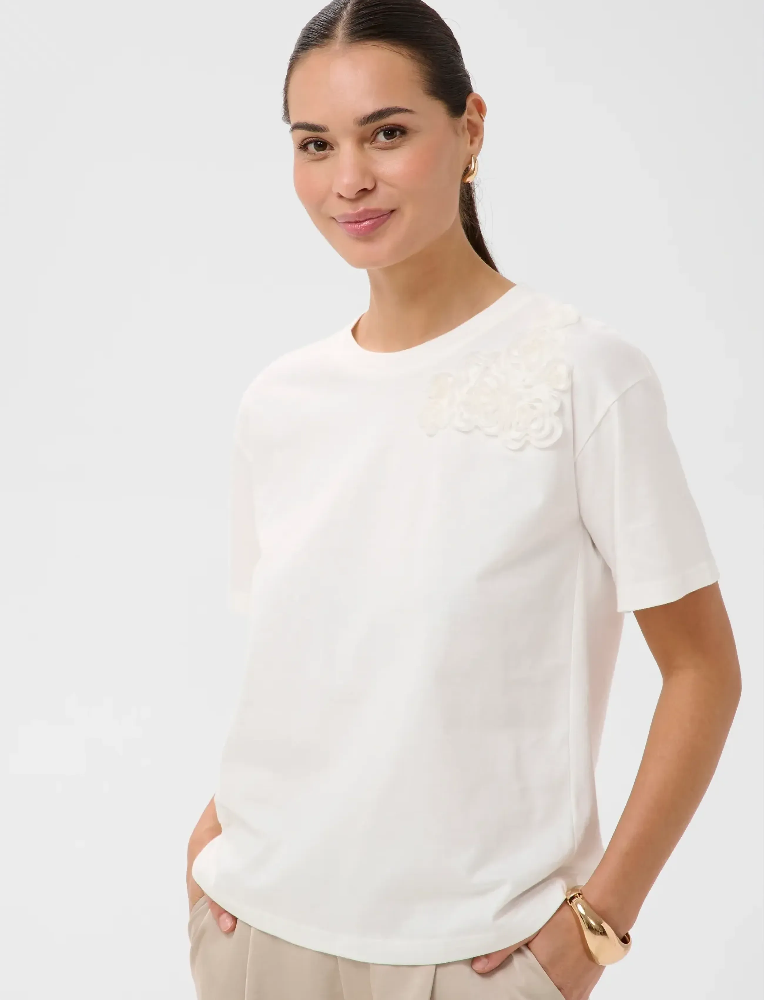 Kaffe Karosie Tee, XS, Cream, T-Shirts & Toppe > Kortærmede, Dame