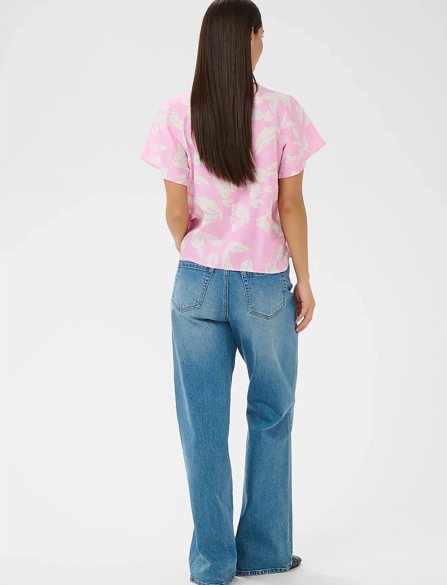 Kaffe - KAmarlo Blouse - kurzärmelige blusen - pink frosting chalk leafs - 4