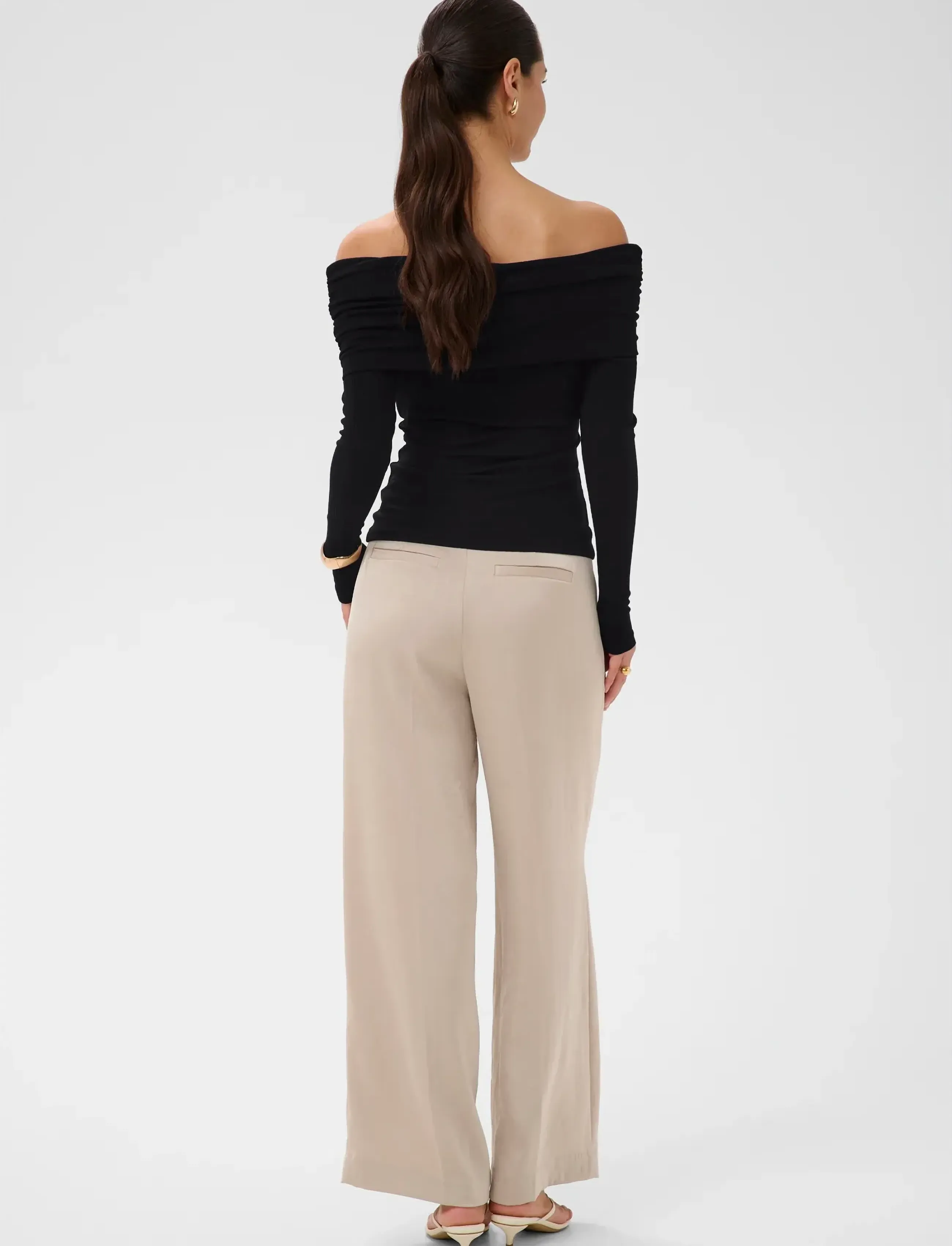 Kaffe - KAaubree Offshoulder T-Shirt - long-sleeved tops - black deep - 4