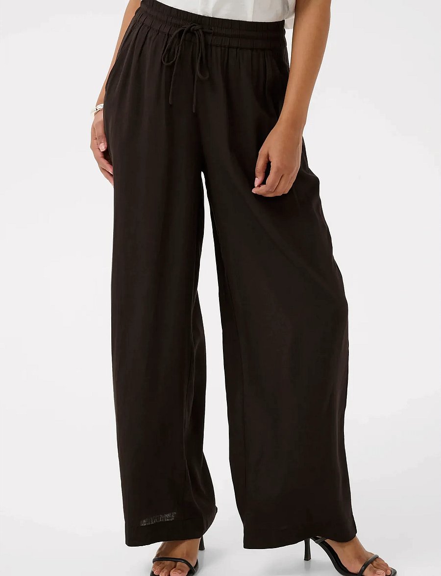 Kaffe - KAmilia Wide Pant - hosen mit weitem bein - black coffee - 0