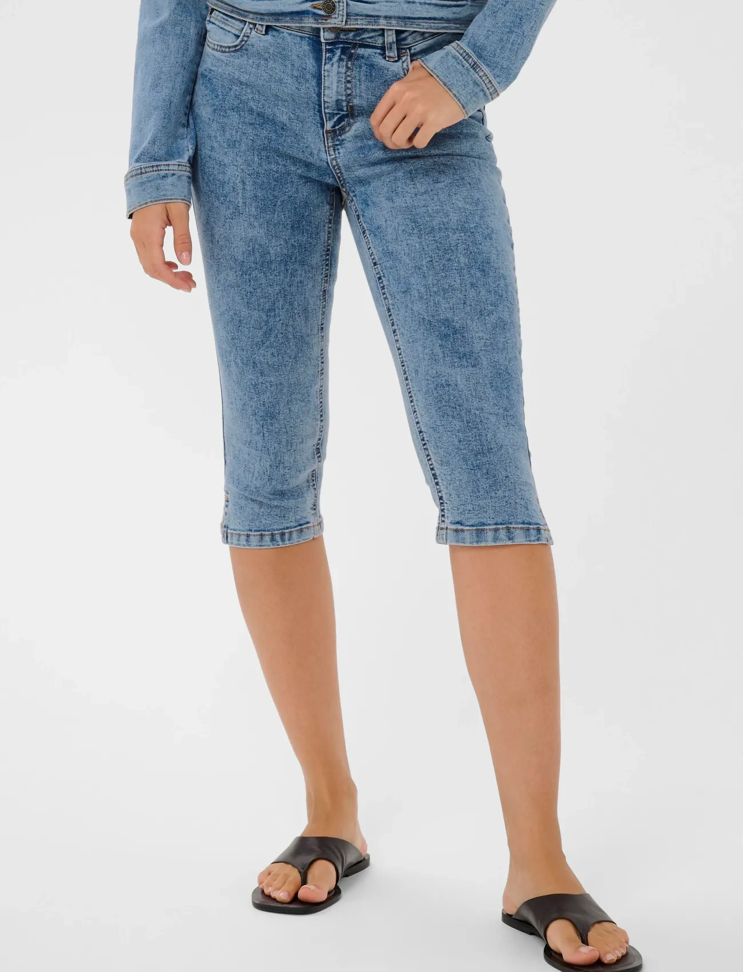 Kaffe Kavilma Capri Jeans, 38, Blue, Jeans > Smalle, Dame
