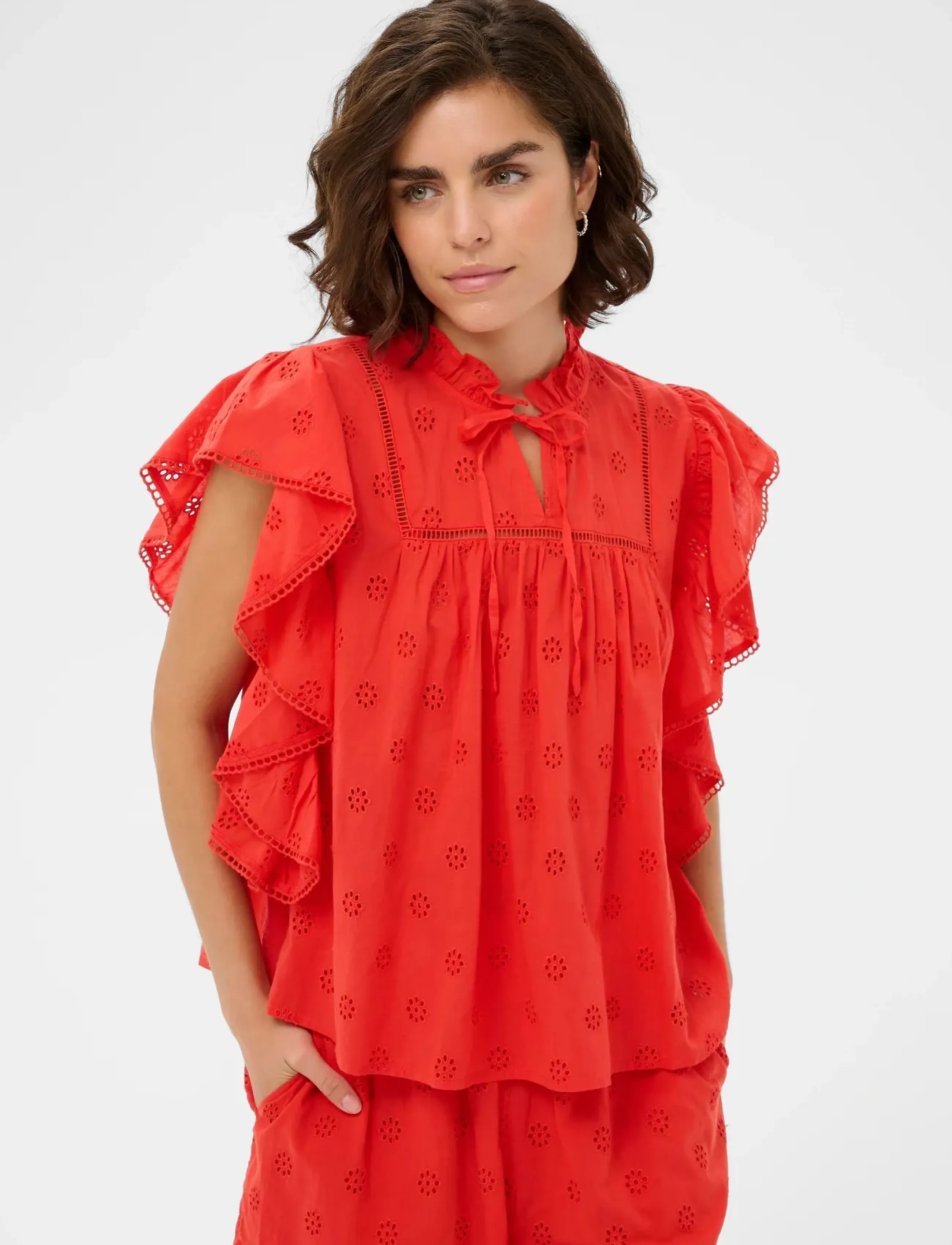 Kaffe Kafiona Frill Top, 40, Red, Bluser > Kortærmede, Dame