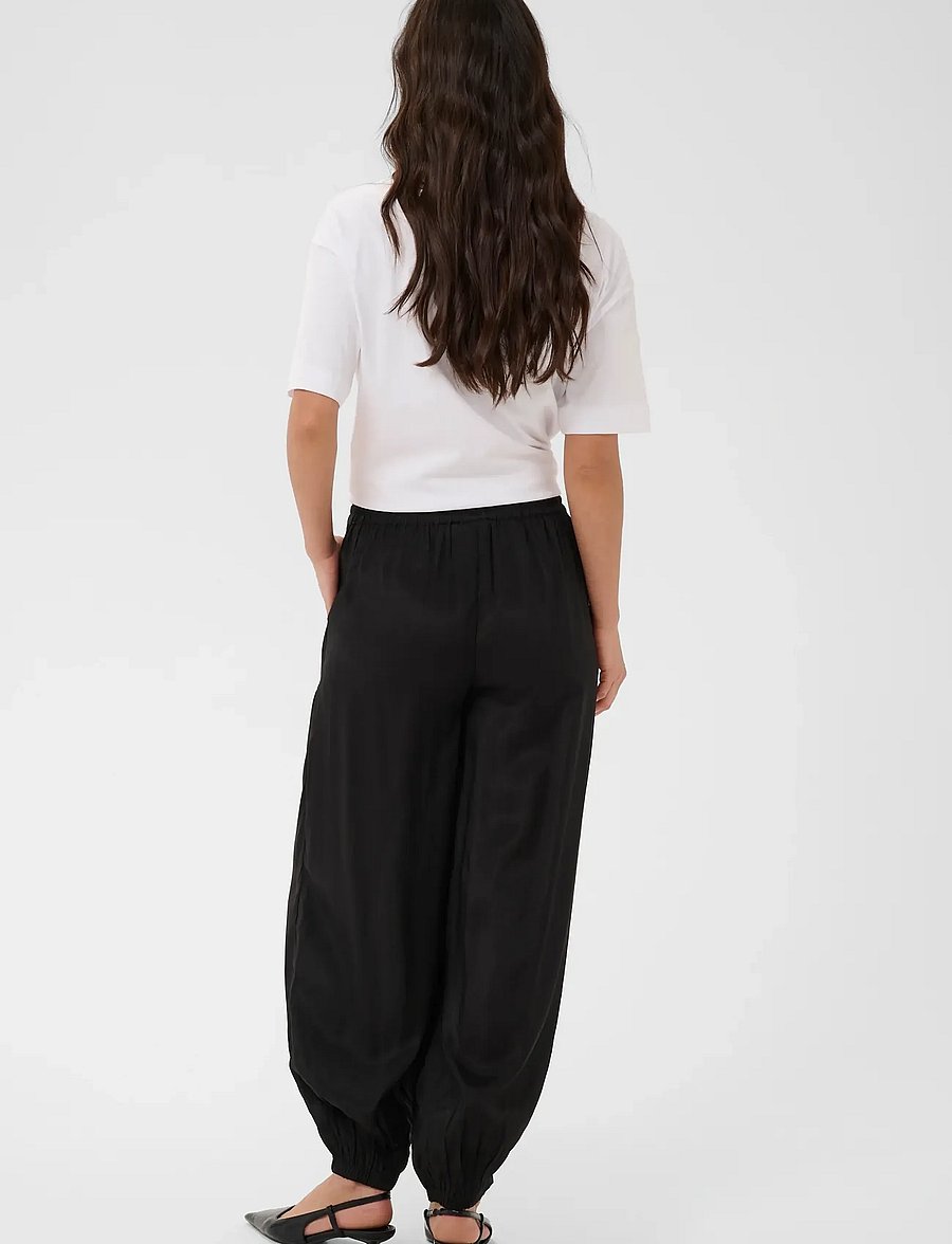 Kaffe - KAbella Pants - barrelbyxor - black deep - 4