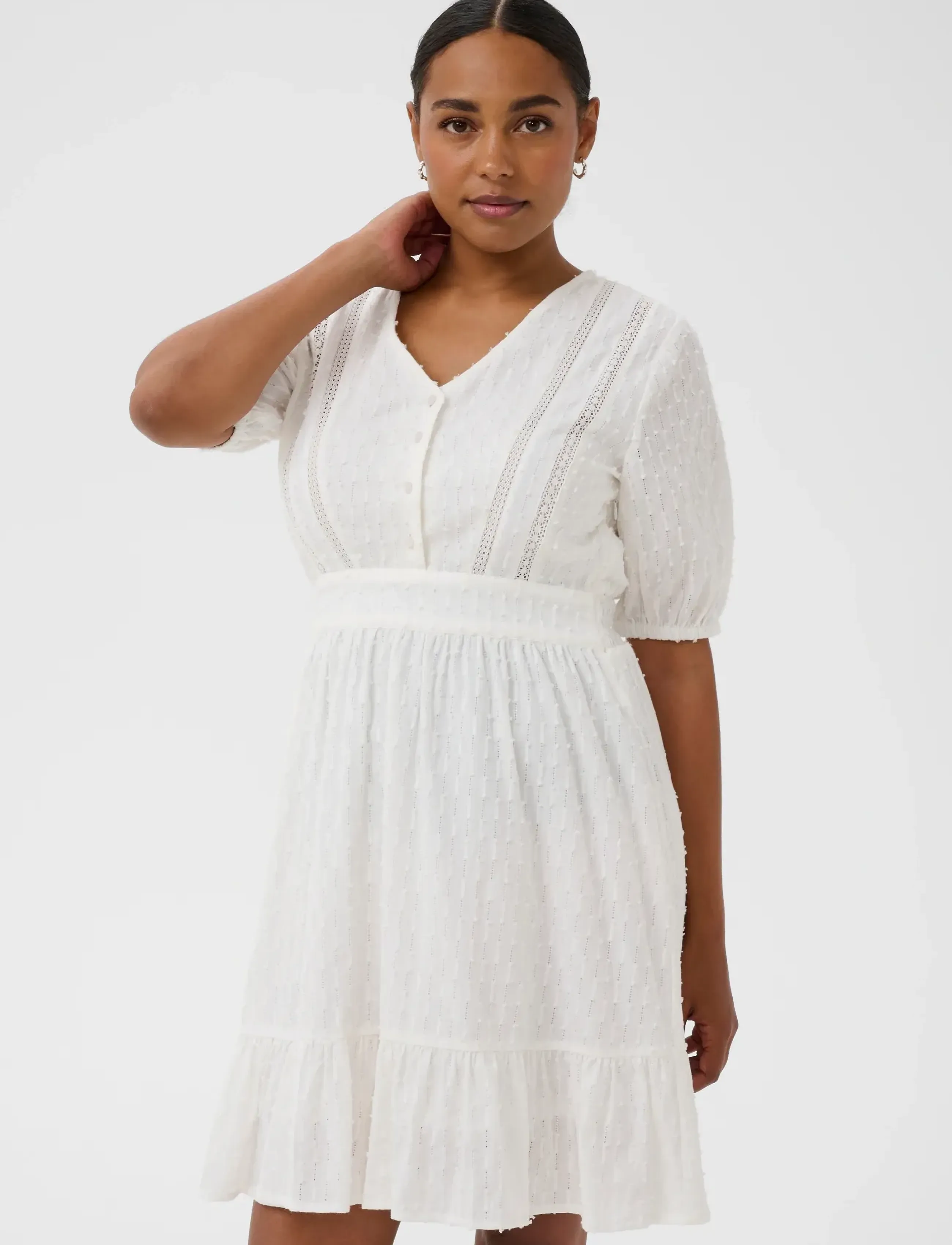 Kaffe Kabea Dress, Kvinder, Knaplukning Mini Kjole, Hvid, Str: 40