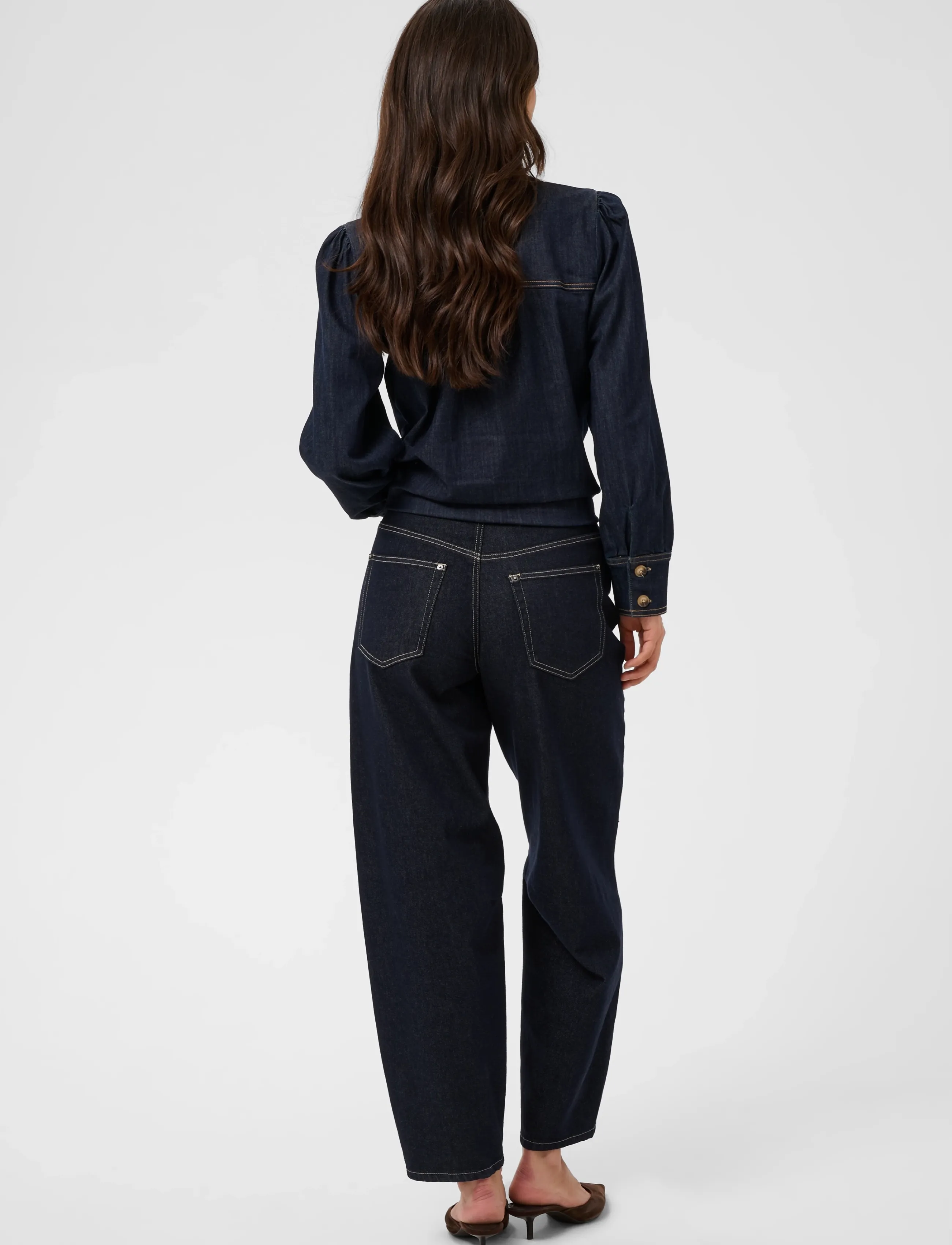 Kaffe - KAghita Barrel Jeans - barrel-teksad - dark blue unwashed denim - 4