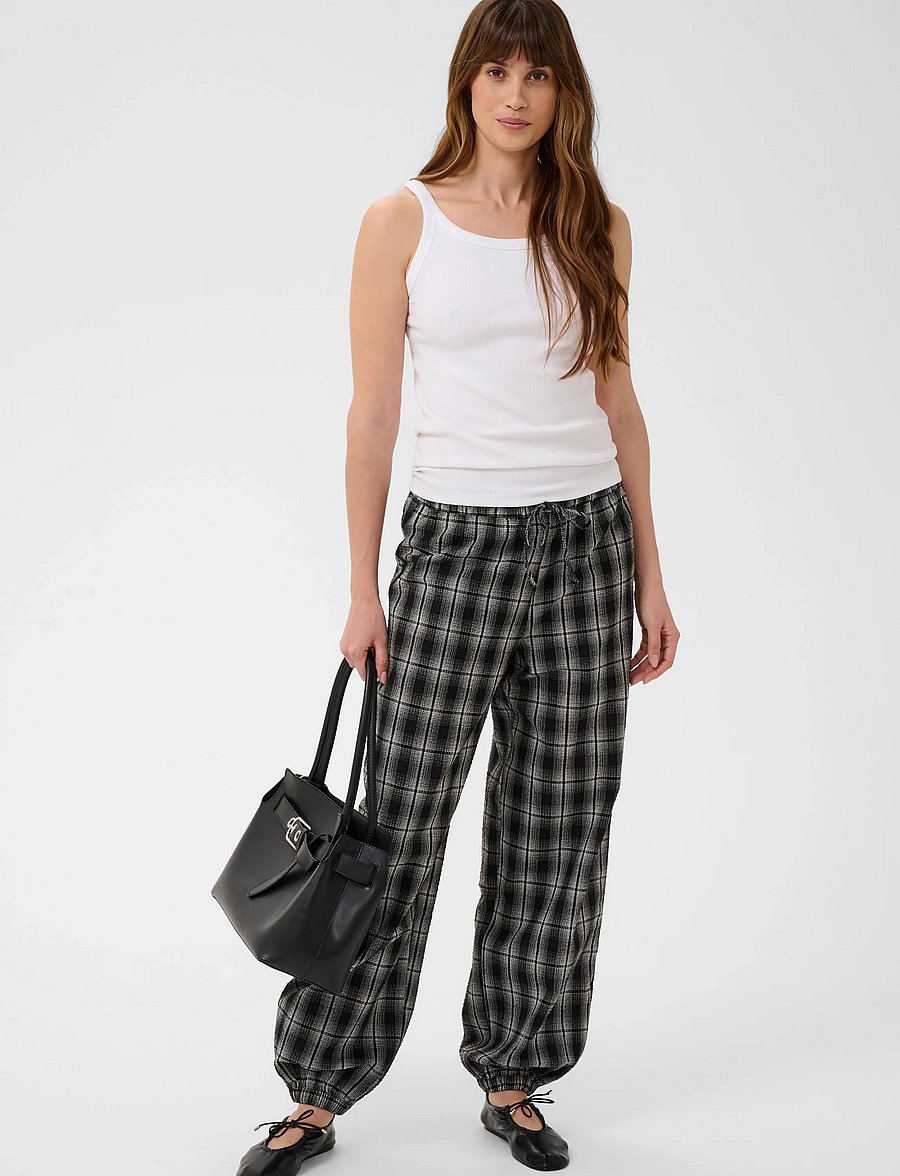 Kaffe - KAulla Pants - hverdags stil - black & white check - 3