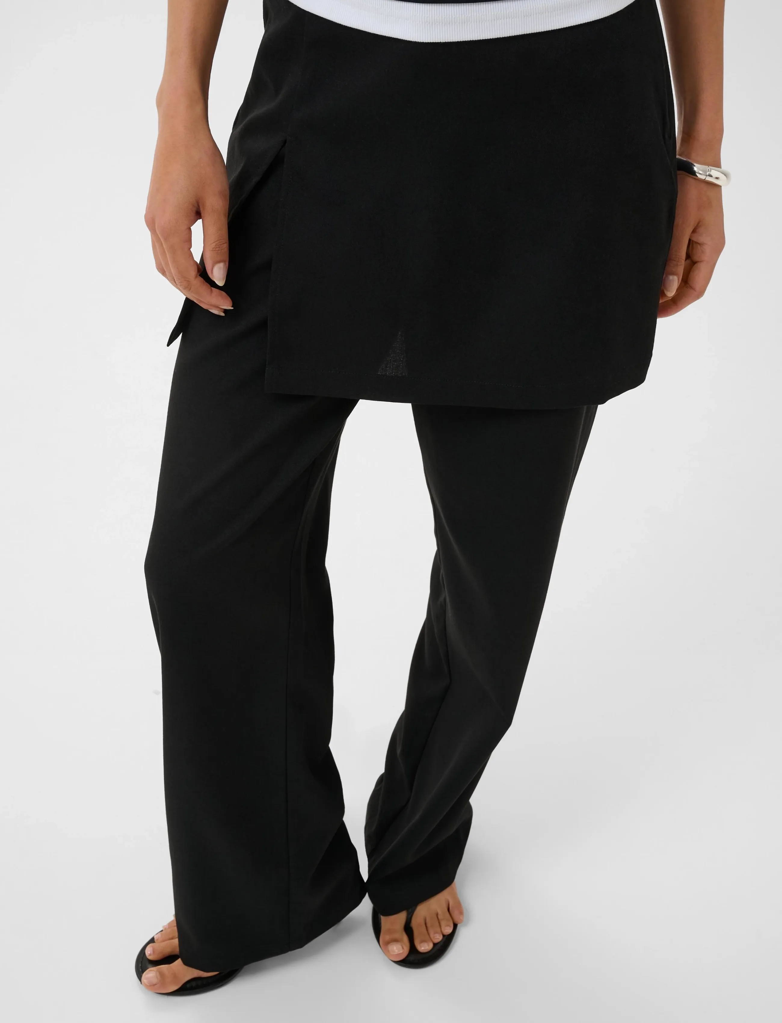 Kaffe - KAjulie Skirt Pants - hose mit geradem bein - black deep cc. - 5