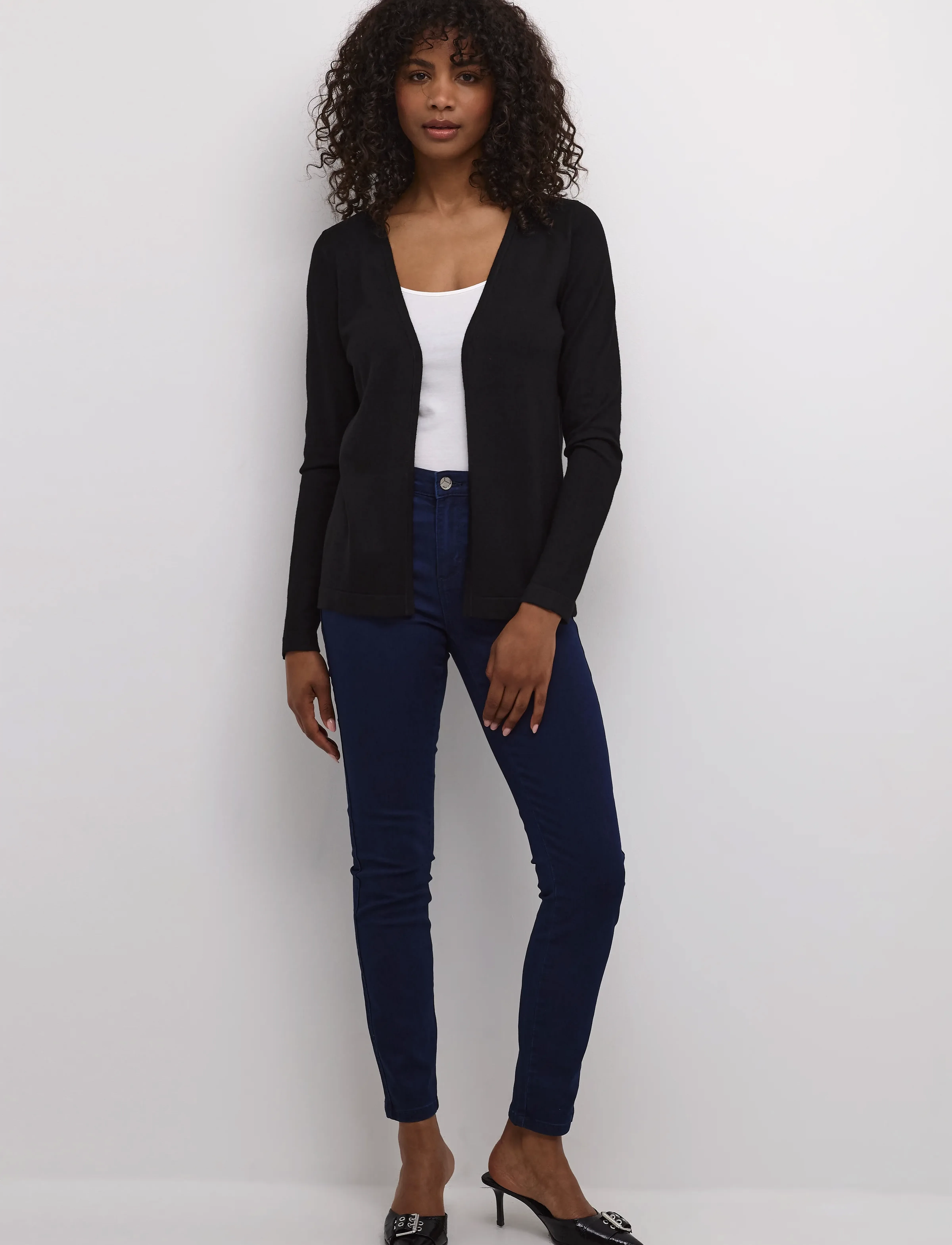 Kafenia Astrid Cardigan 2
