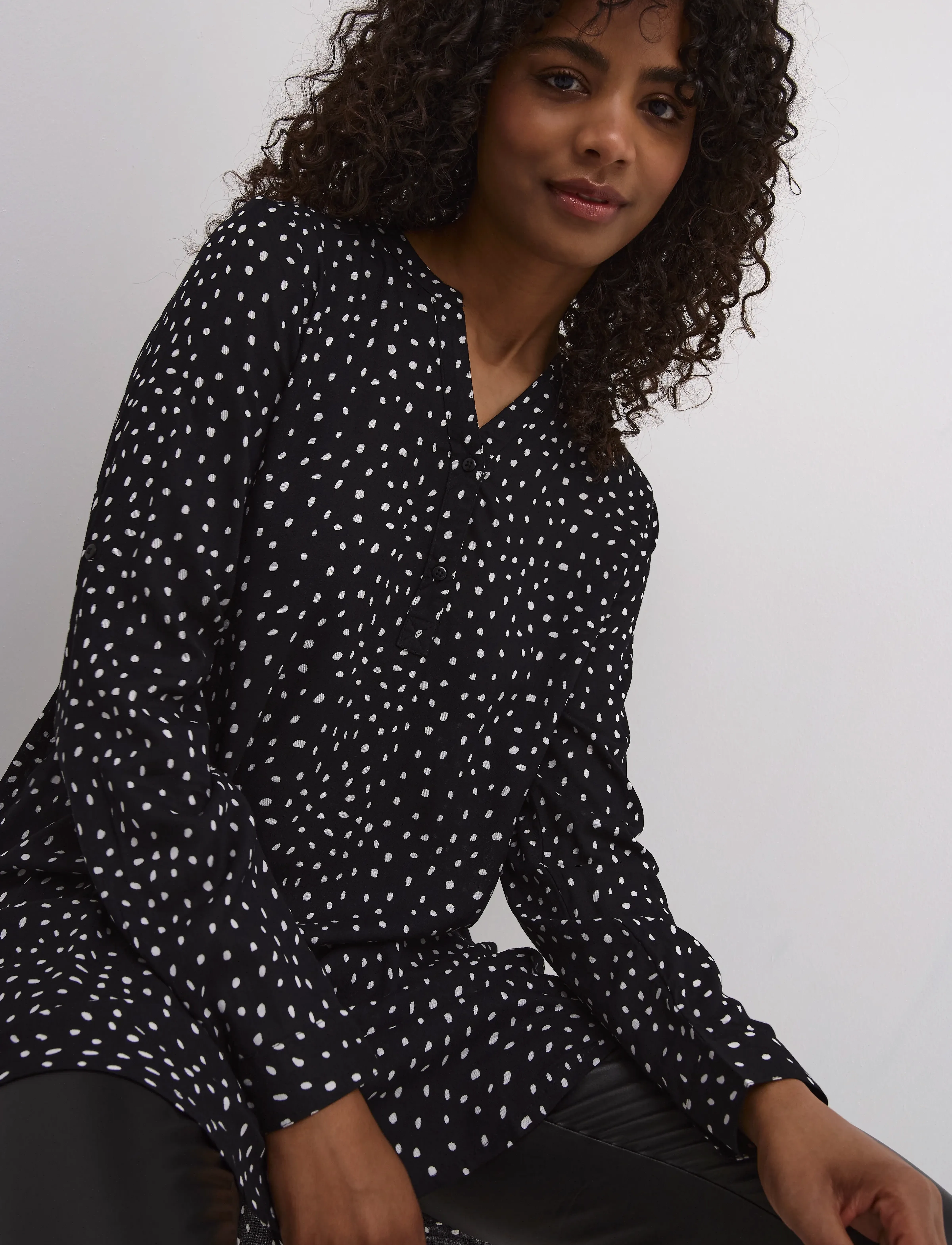 Kaffe - KAmarana Shirt Dress - skjortekjoler - black / chalk dots - 5