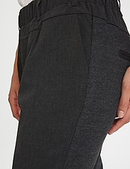 Kaffe - Jillian Pants - slim fit spodnie - dark grey melange - 4