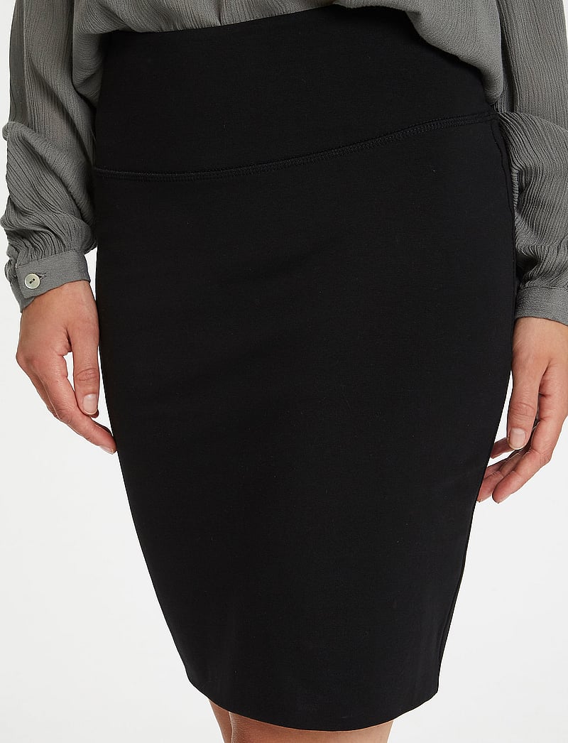 Kaffe - Penny Skirt - pencil skirts - black deep - 0