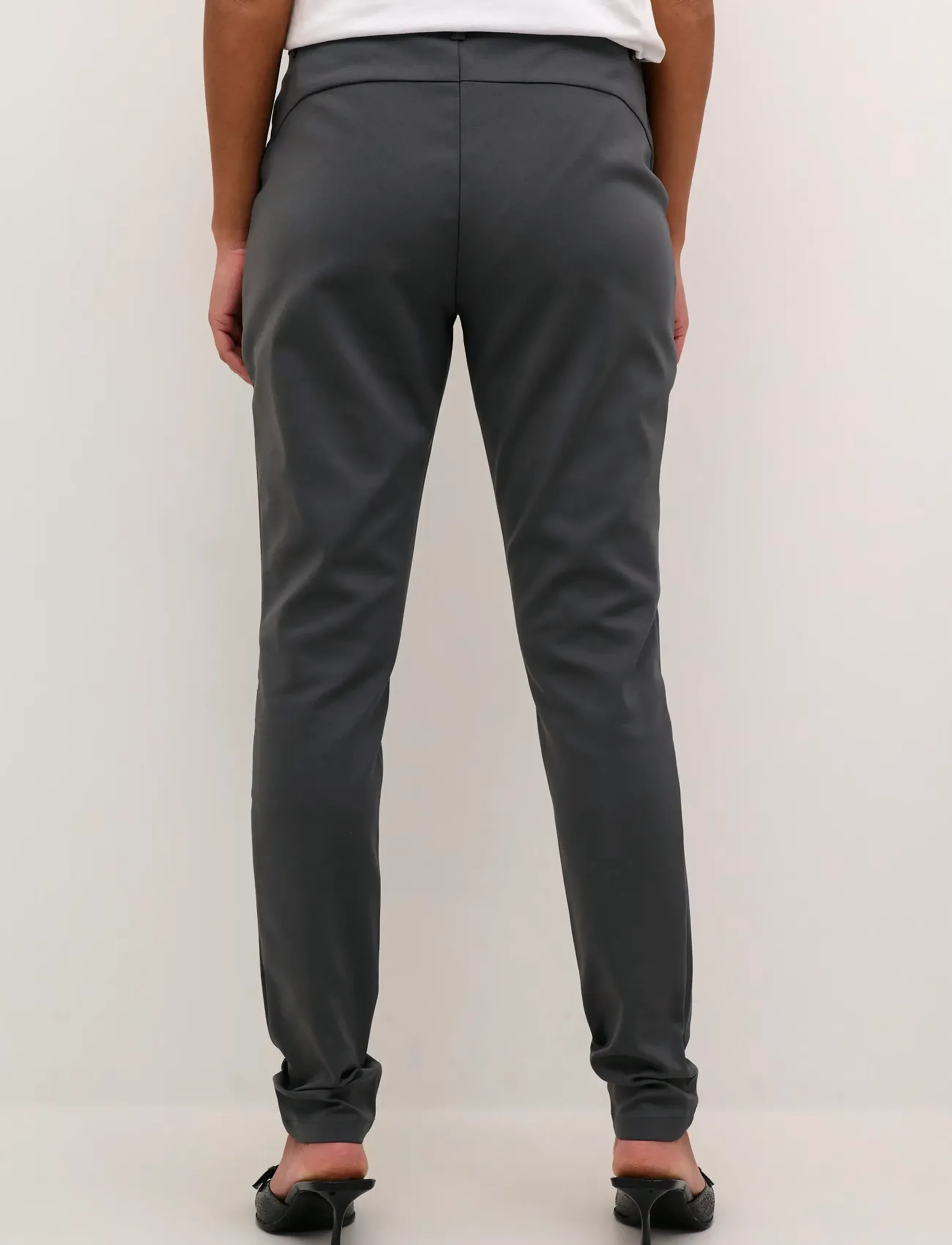 Kaffe - Vera Pant - slim fit-byxor - dark shadow - 4