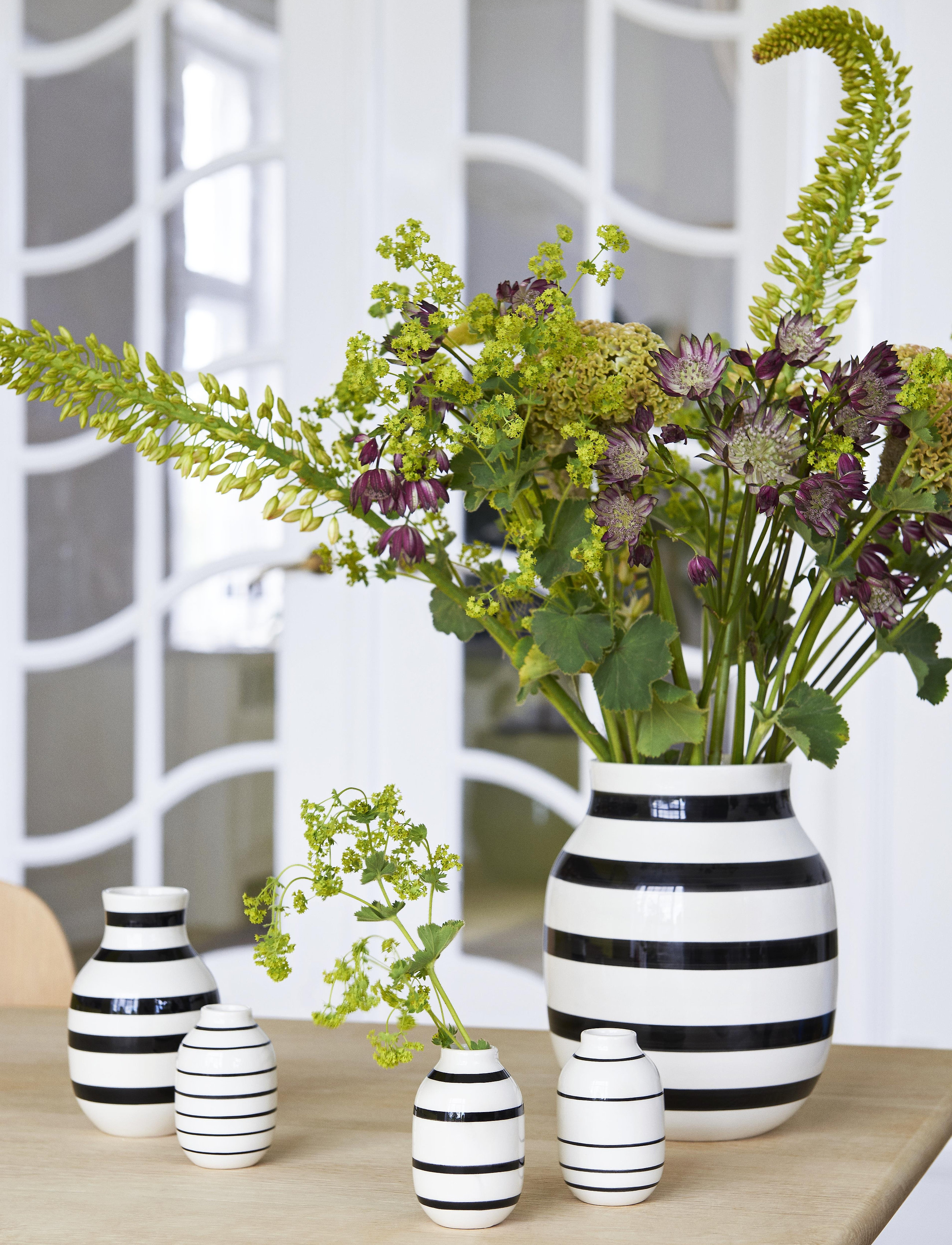 Kähler Omaggio Vase, H12.5 cm, Black, Vaser > Store Vaser, Unisex