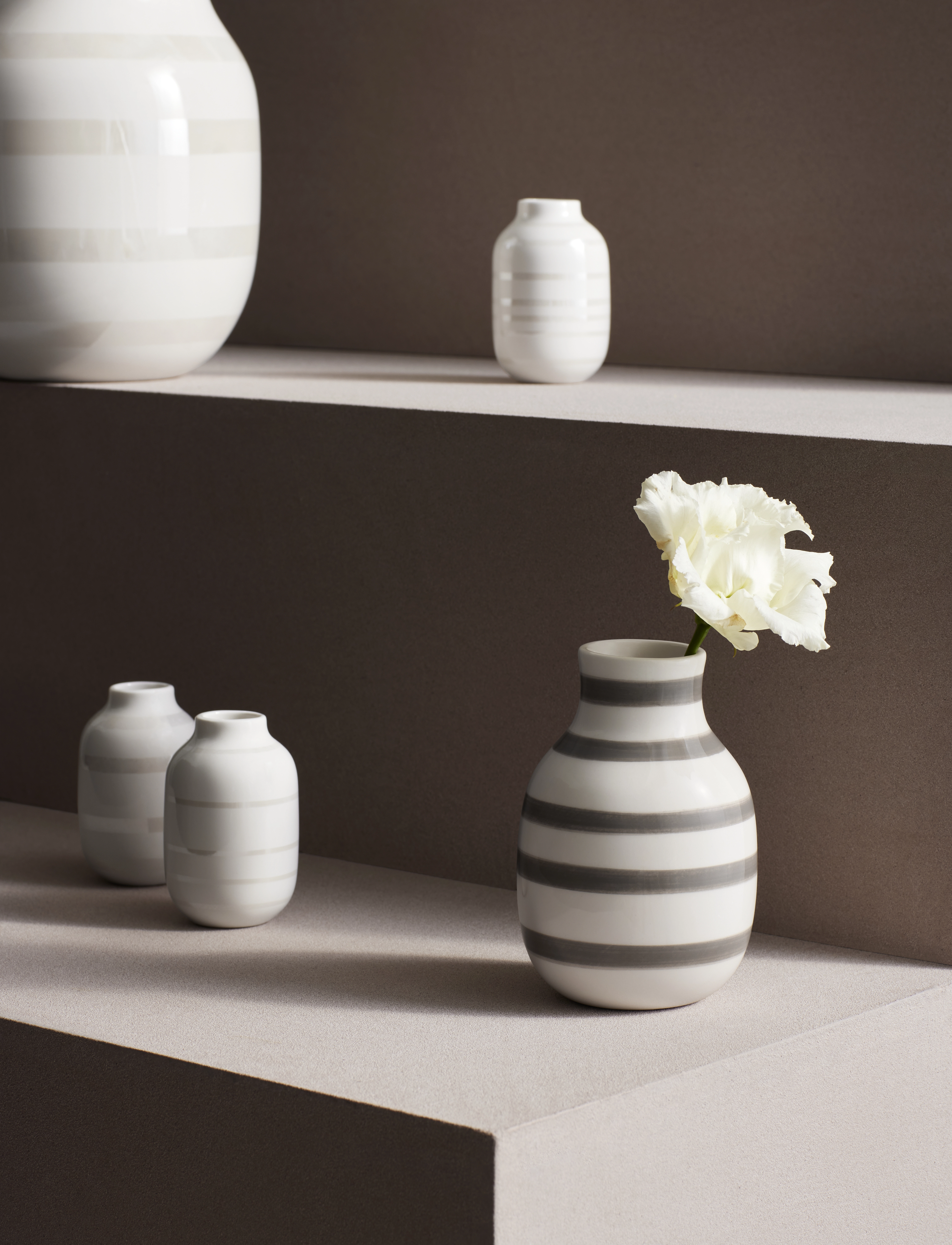Kähler Omaggio Vase H20 cm Varm Grå, H20 cm, Grey, Vaser > Store Vaser, Unisex
